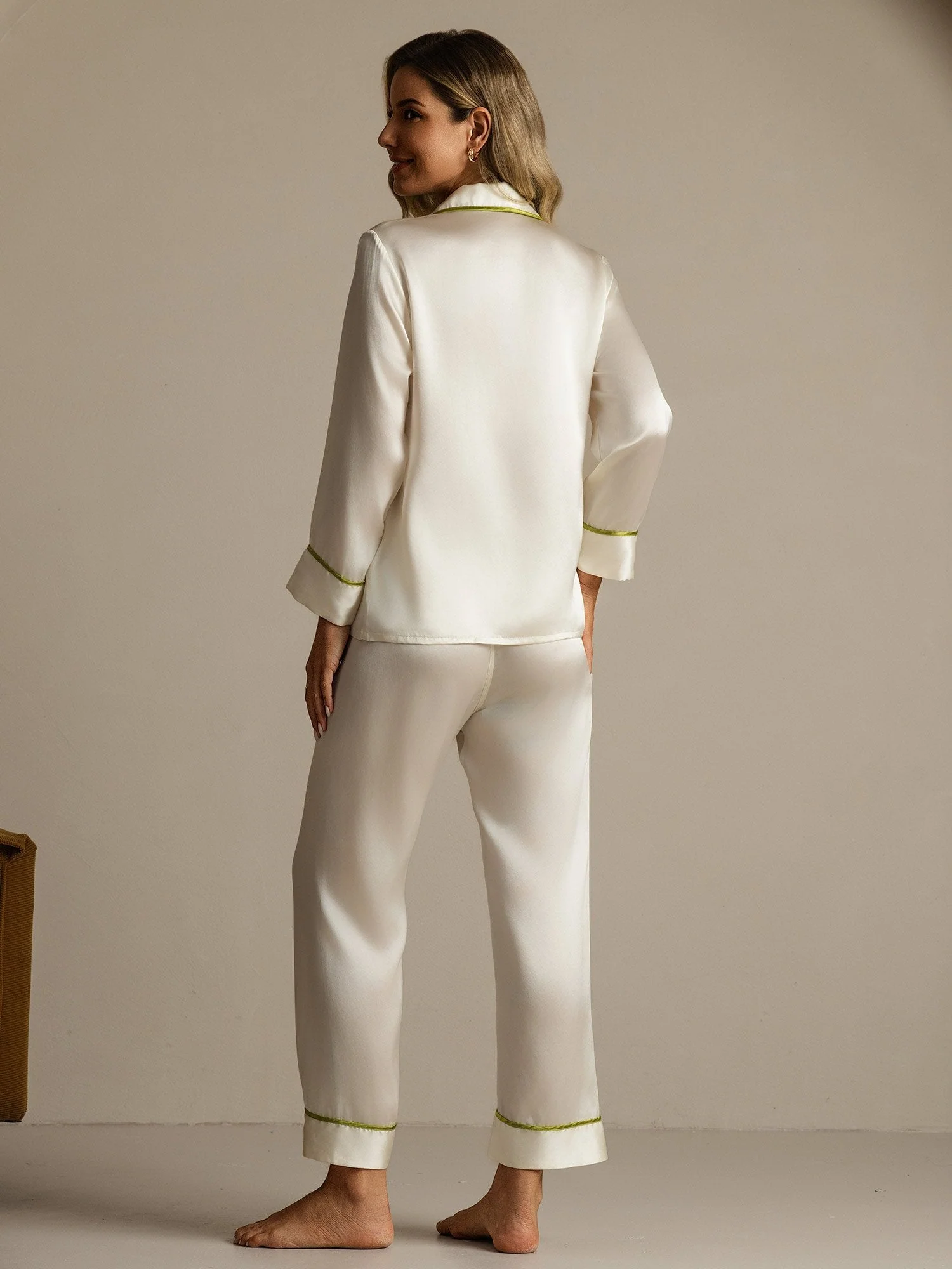 100% Mulberry Silk Classic Pajama Set - Image 2