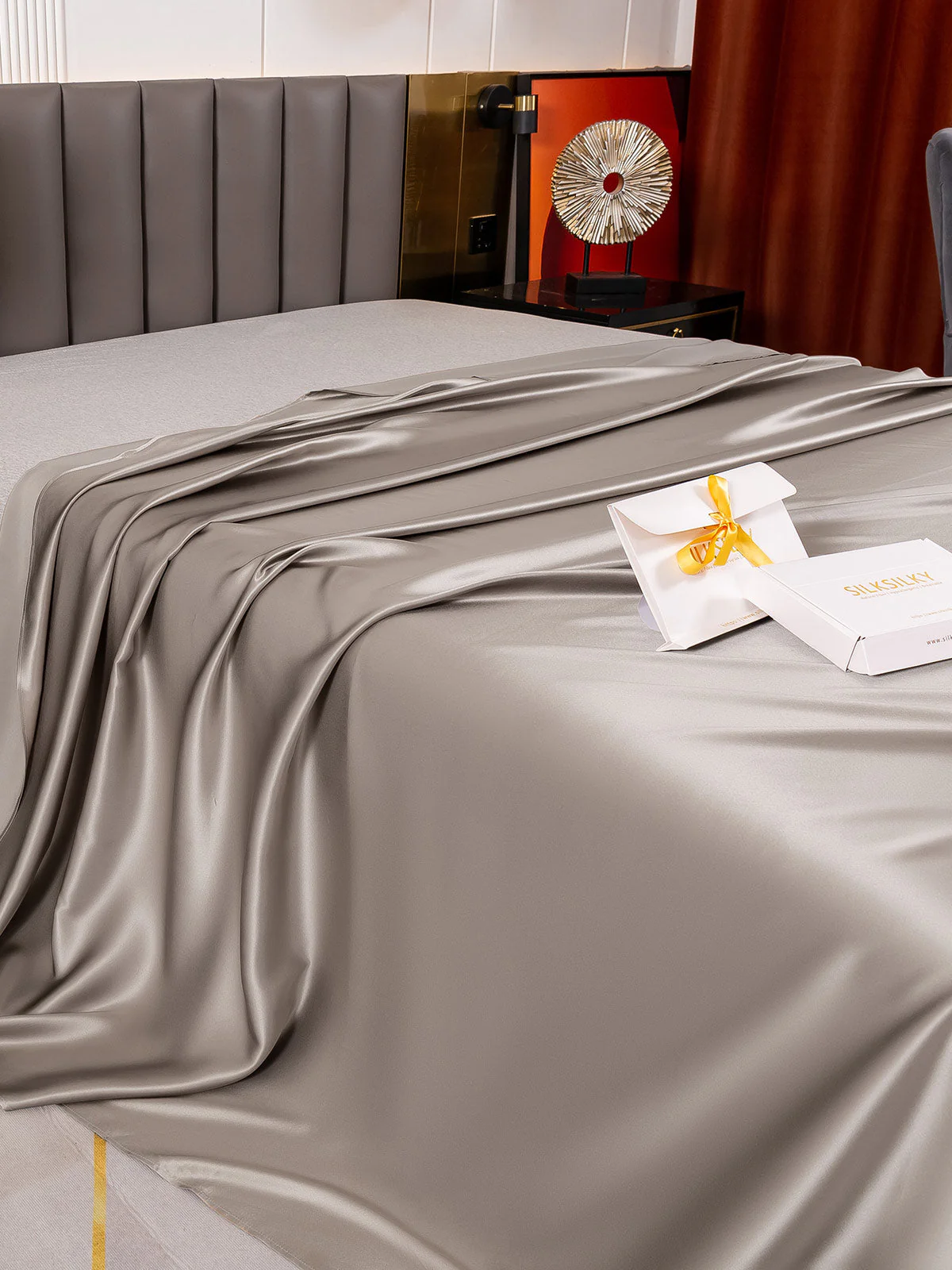 19Momme Mulberry Silk Seamless Flat Sheet - Image 21