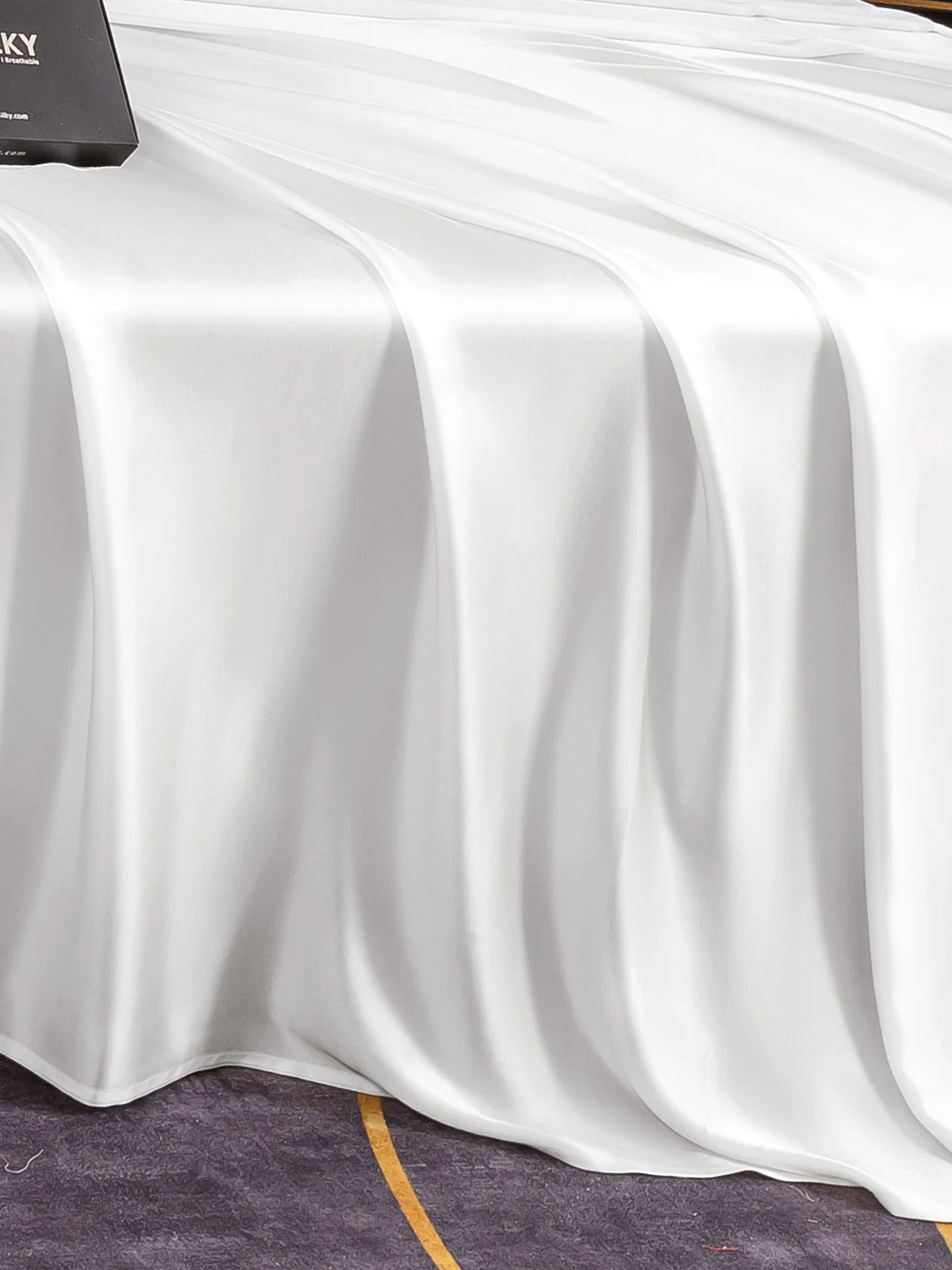 19Momme 3Pcs Silk Set Flat Sheet+2x Pillowcases - Image 5