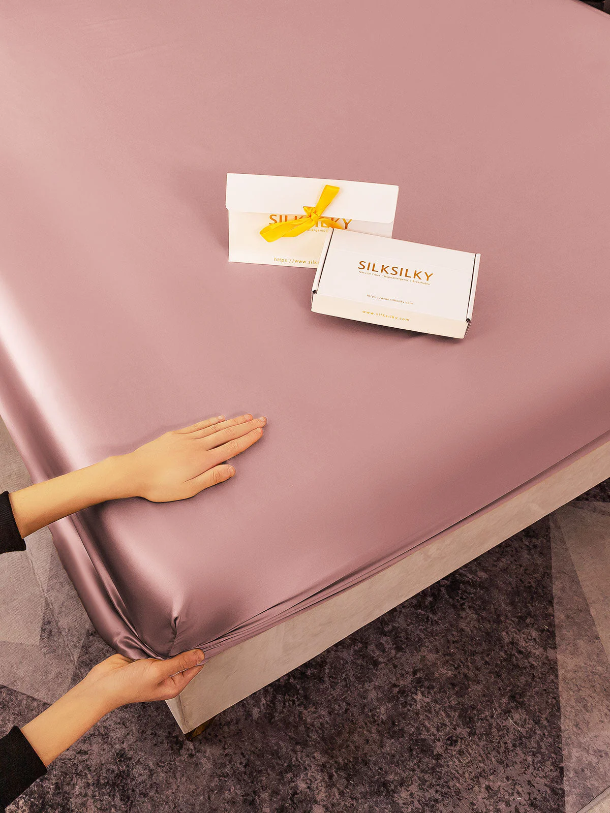 19Momme Mulberry Silk Seamless Fitted Sheet - Image 77