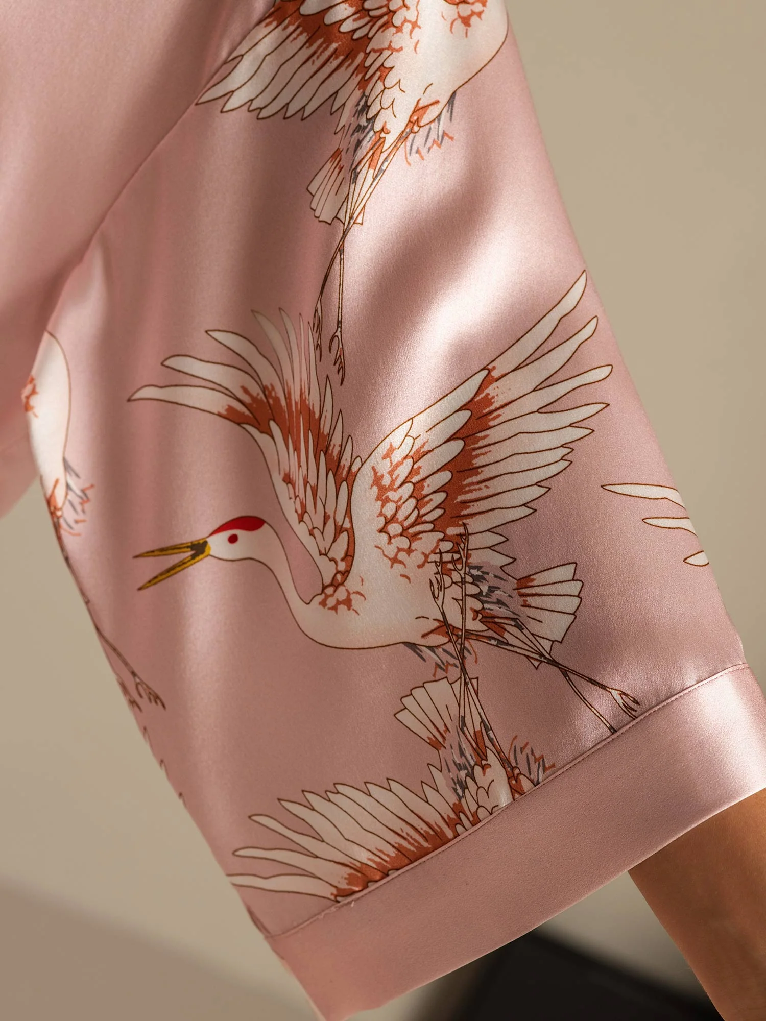 19Momme Pure Silk Crane Print 3/4 Sleeve Short Women's Kimono Robe - Image 10