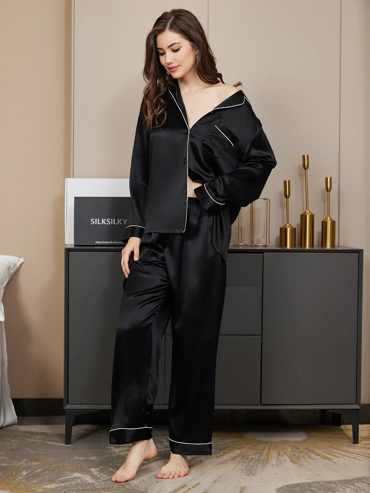 Pure Silk Long Sleeve Button Up Women's Pyjamas Set - Image 23