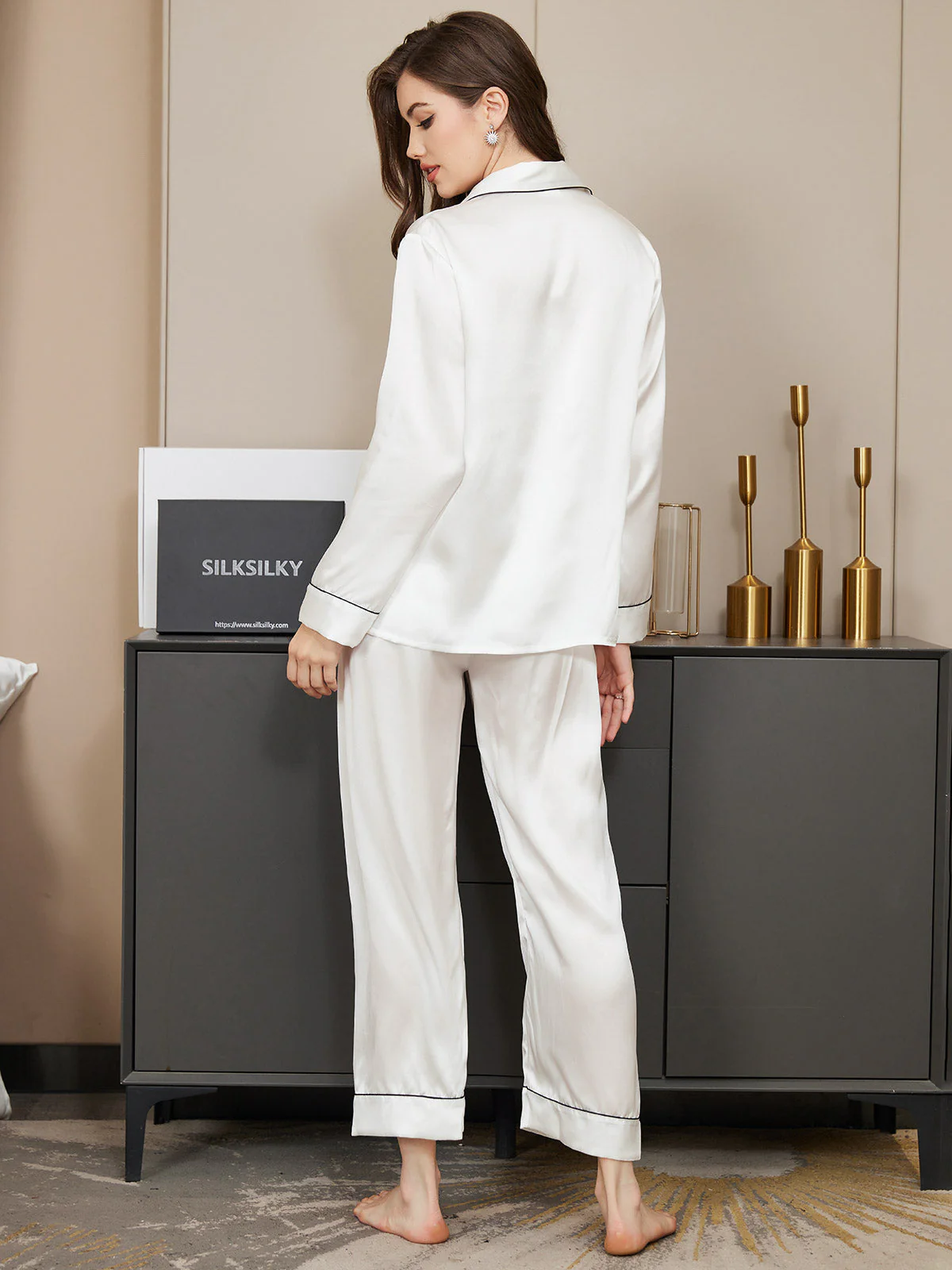 Pure Silk Long Sleeve Button Up Women's Pyjamas Set - Image 26