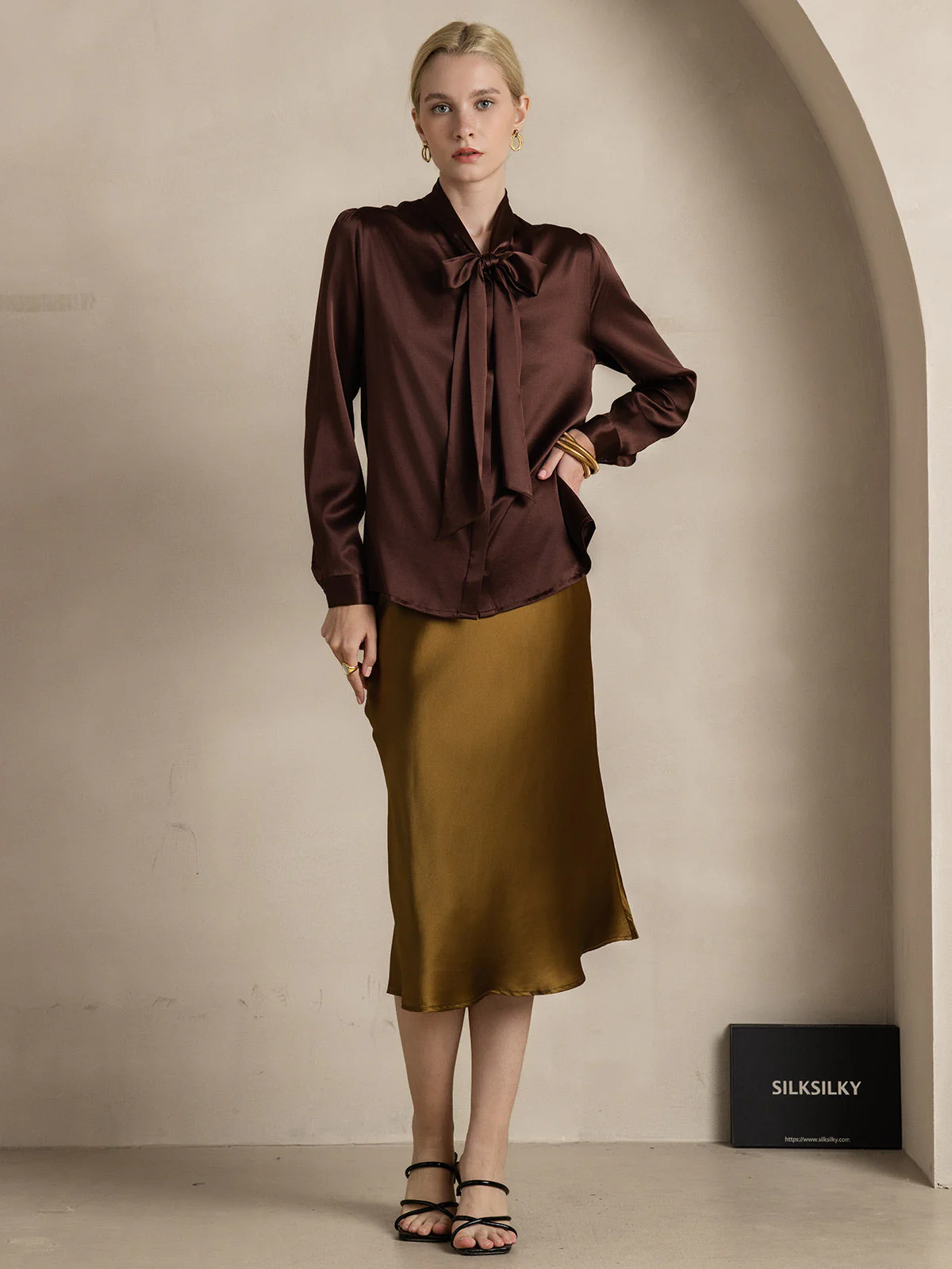 19Momme Silk Long Sleeve Tie Neck Blouse - Image 55