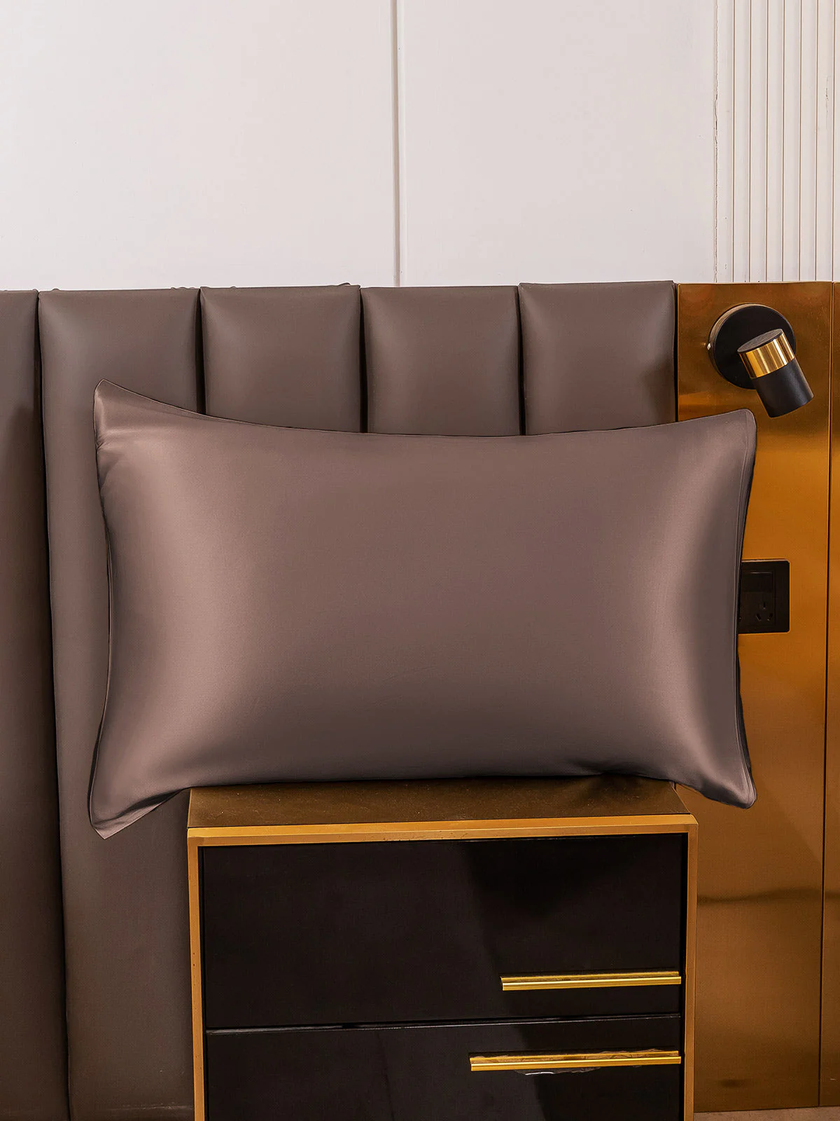 19Momme 100% Mulberry Silk Pillowcase - Envelope Closure - Image 107