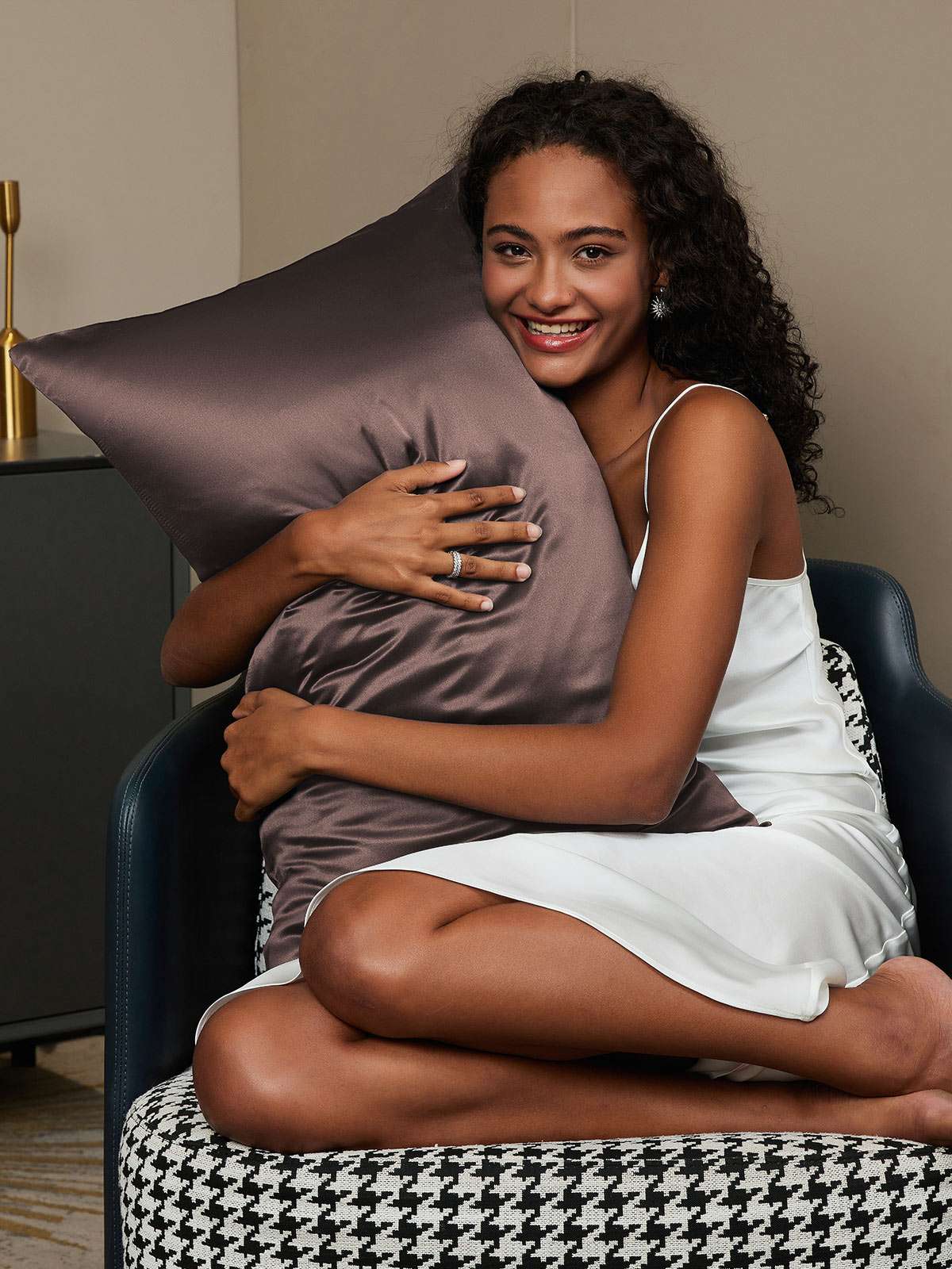19Momme 100% Mulberry Silk Pillowcase - Envelope Closure - Image 108