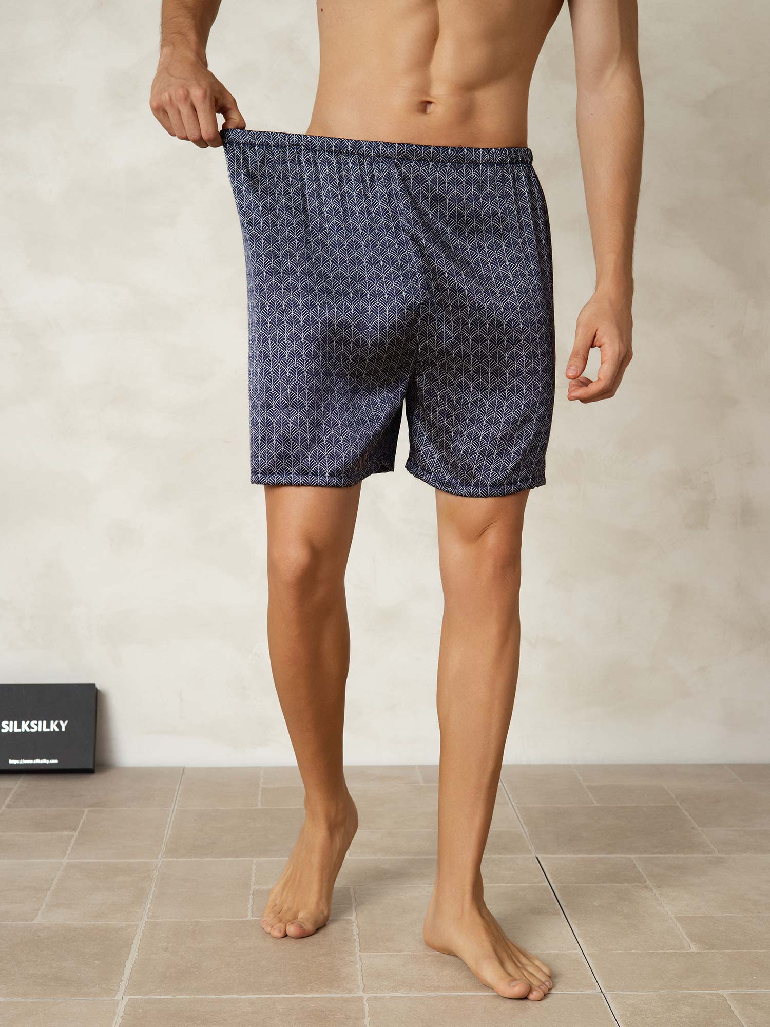 Pure Silk Navy Ginkgo Print Elastic Waist Men's Sleep Shorts - Image 3