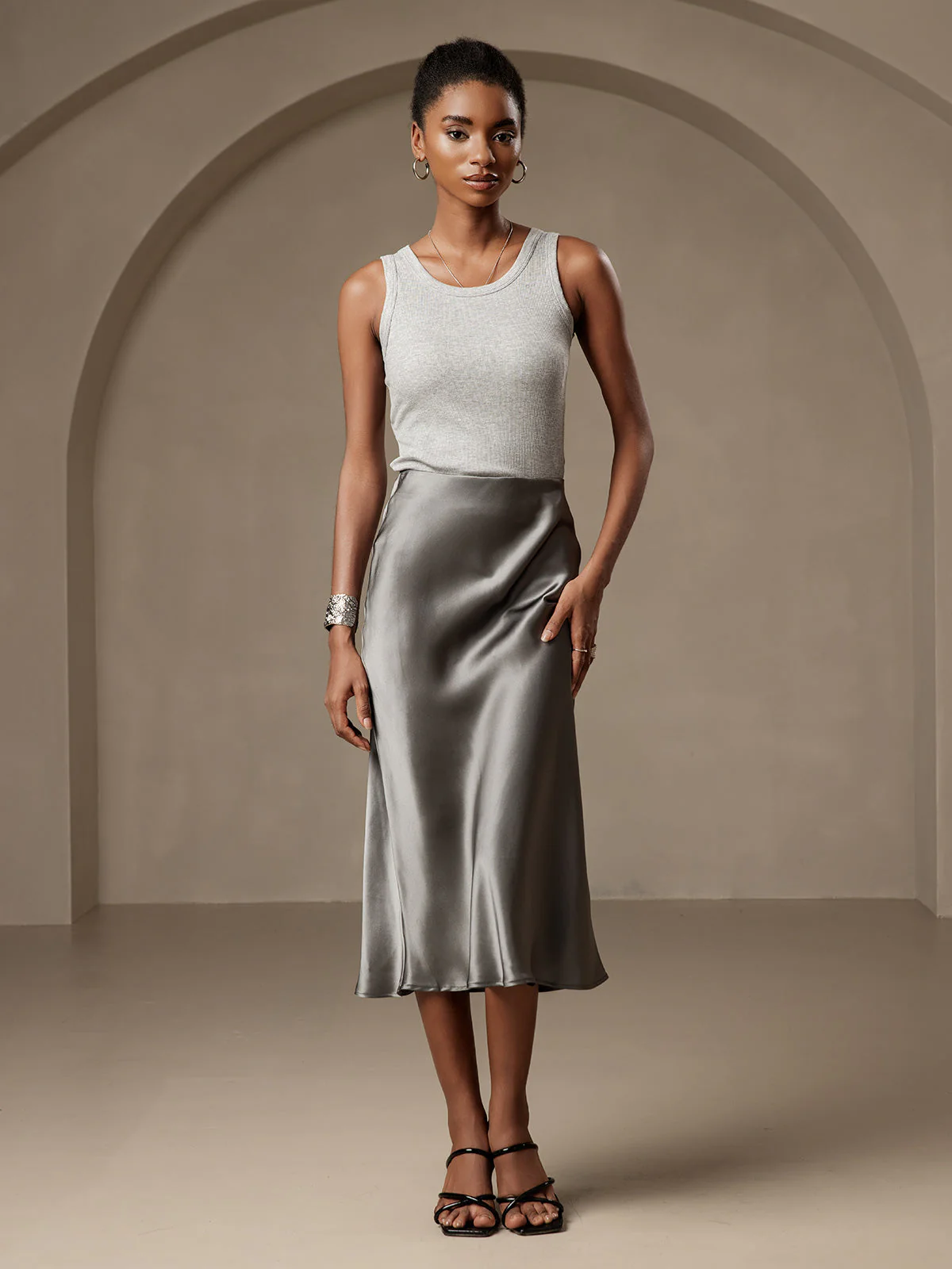 19Momme Mulberry Silk Stretch Long Straight Skirt - Image 17