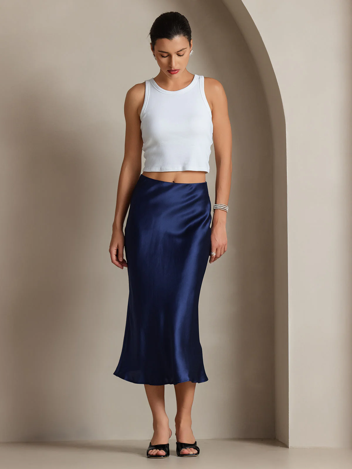 19Momme Mulberry Silk Stretch Long Straight Skirt - Image 5