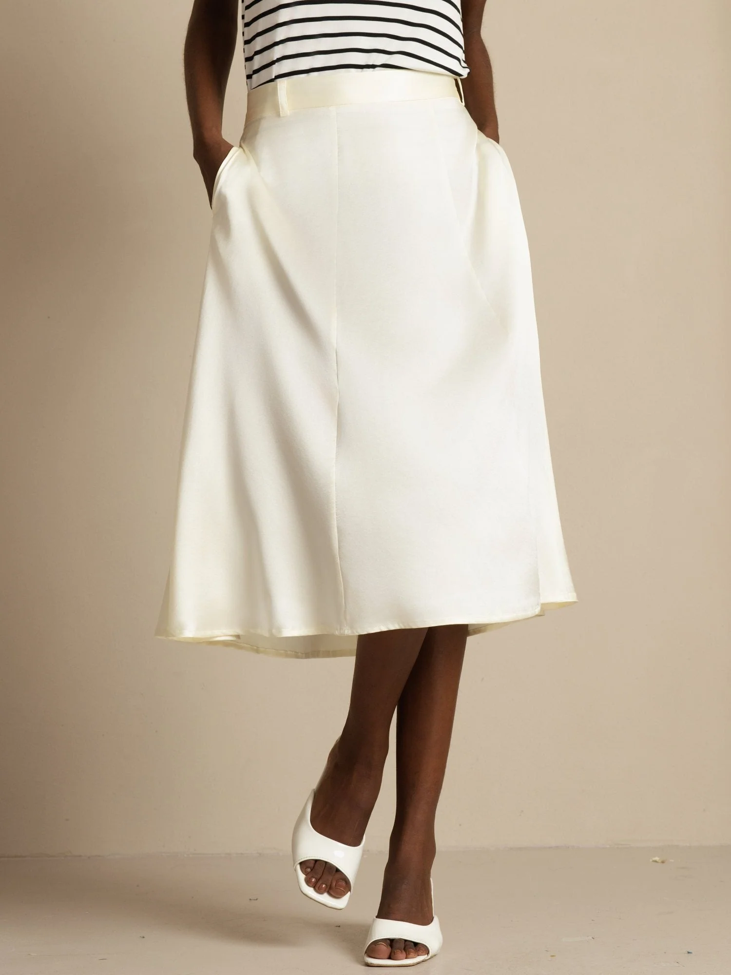 19Momme Silk High-Waist A-Line Midi Skirt with Pockets - Image 26
