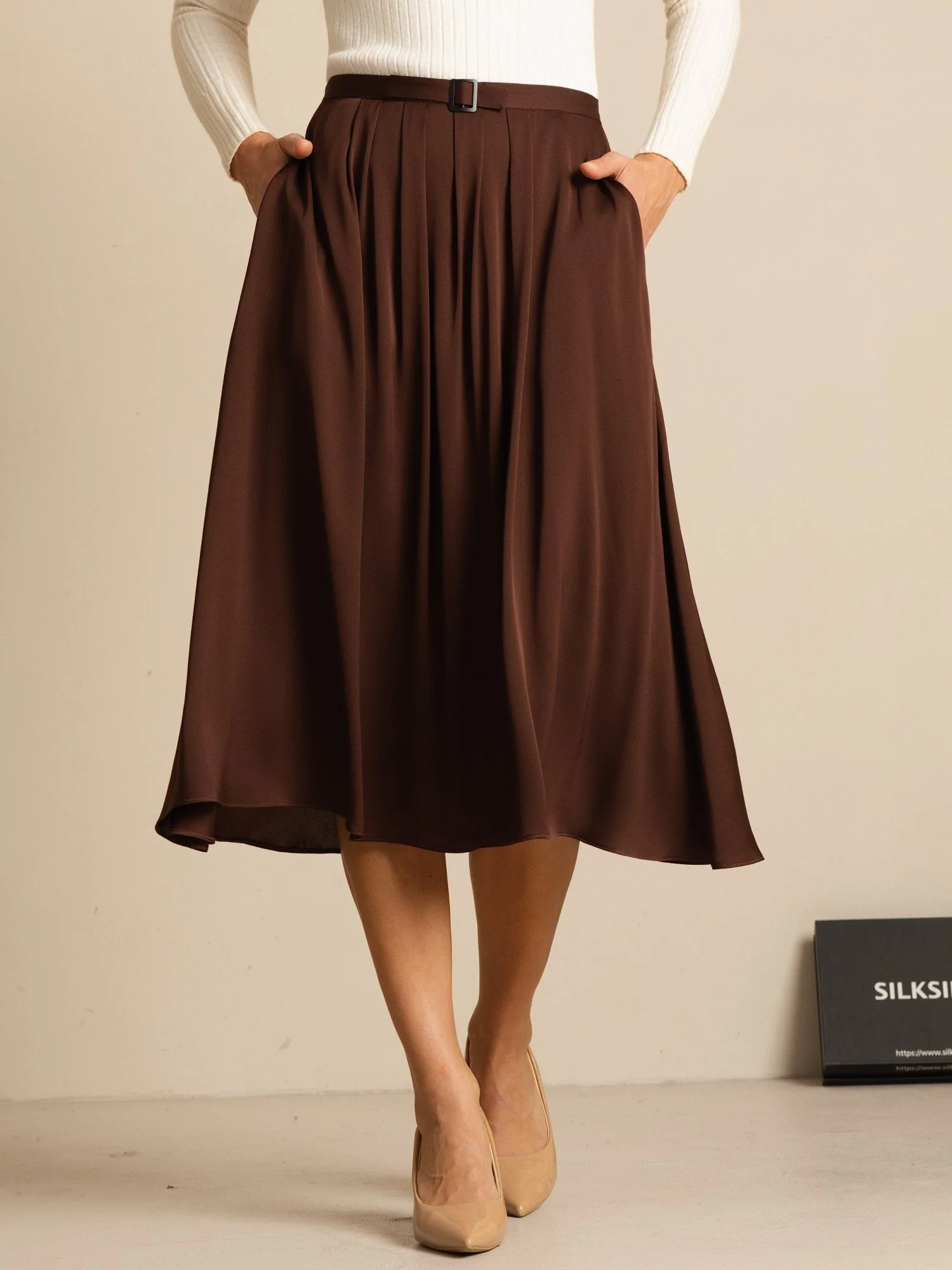 19Momme Silk High Waist A-Line Pleated Midi Skirt with Pockets - Image 12