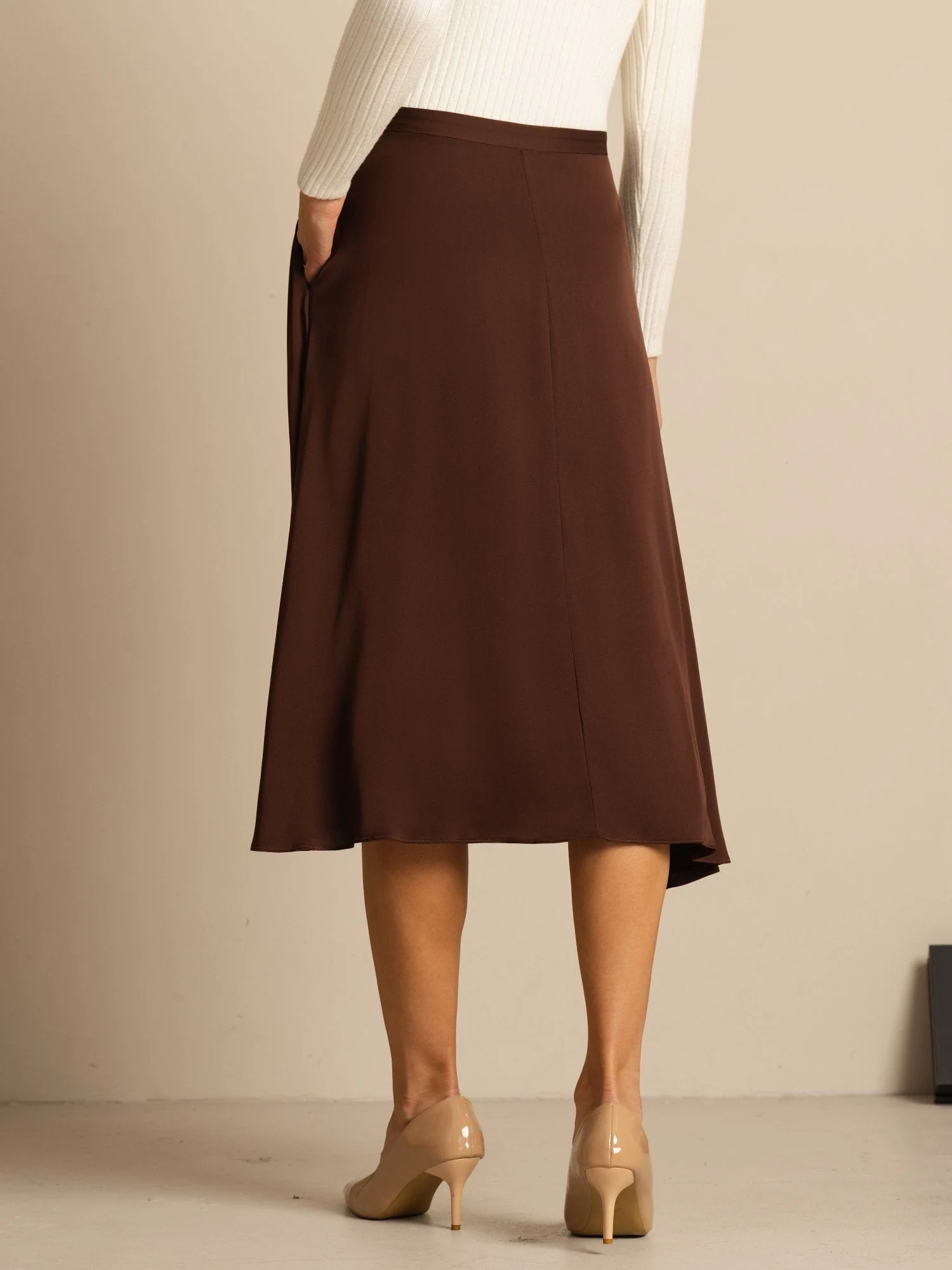 19Momme Silk High Waist A-Line Pleated Midi Skirt with Pockets - Image 13