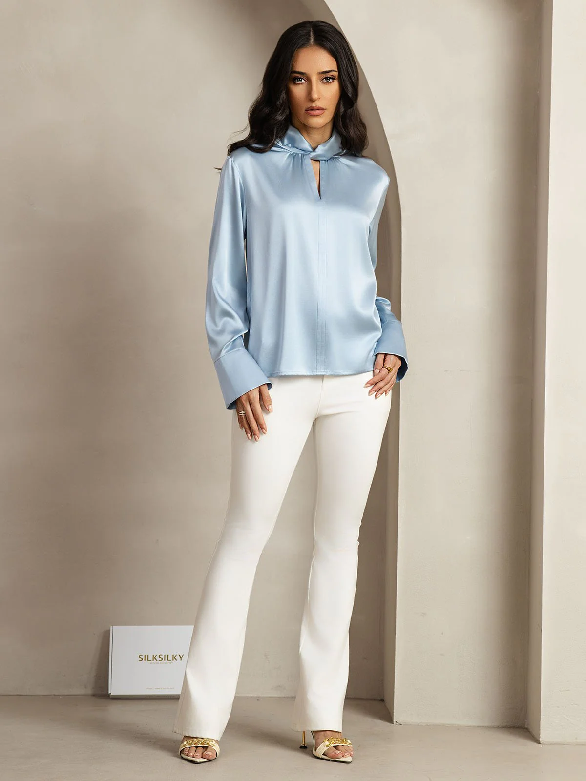 19Momme Silk Keyhole Neck Blouse with Pearl Buttons - Image 11
