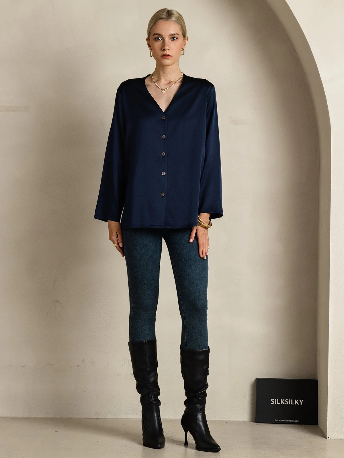 Clearance(Ships to UK Only) - 19Momme Silk Long Sleeve V-Neck Blouse - Image 6