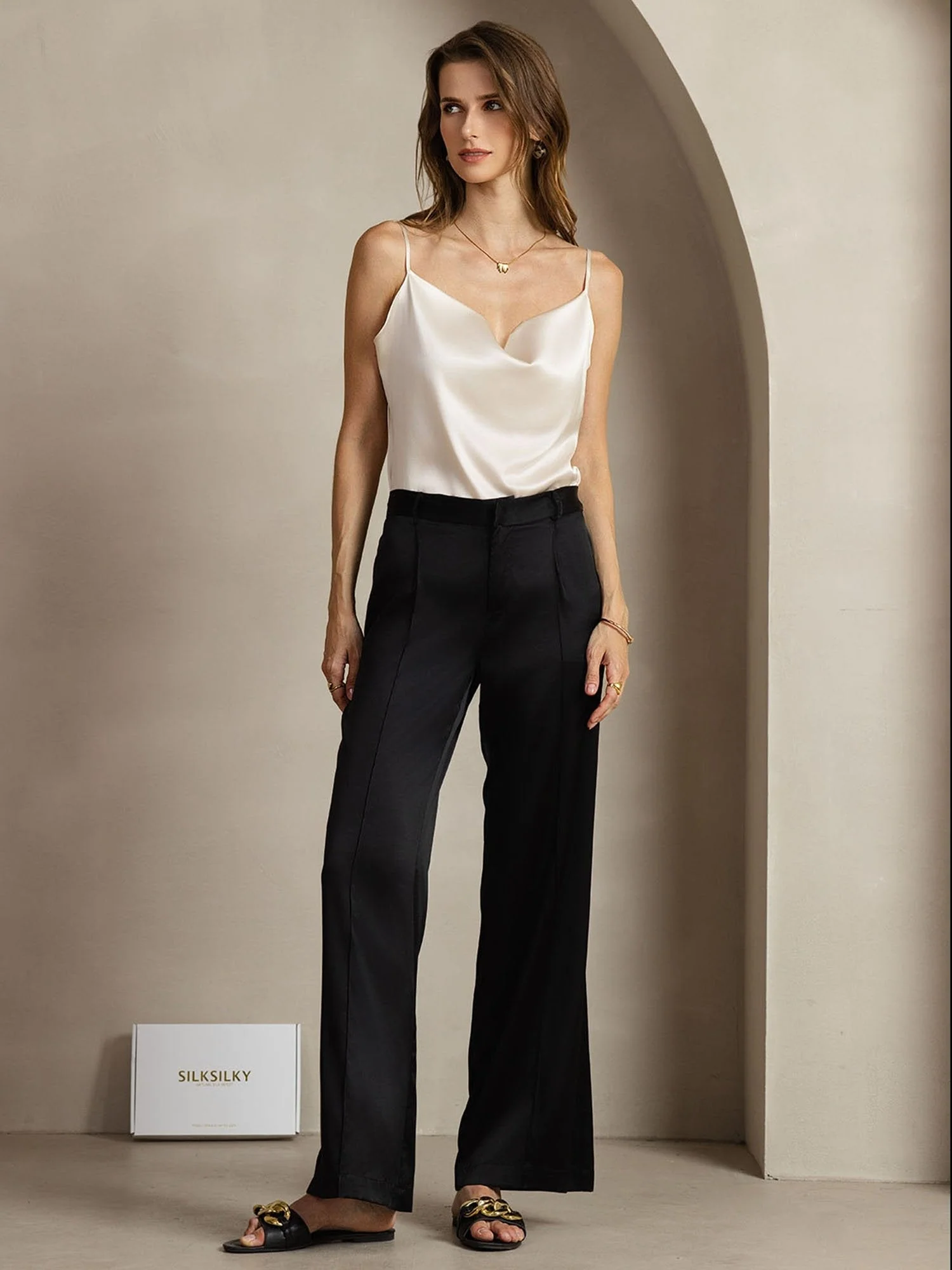 19Momme Silk Straight Leg Women's Pants With Side Pockets Design - Image 10