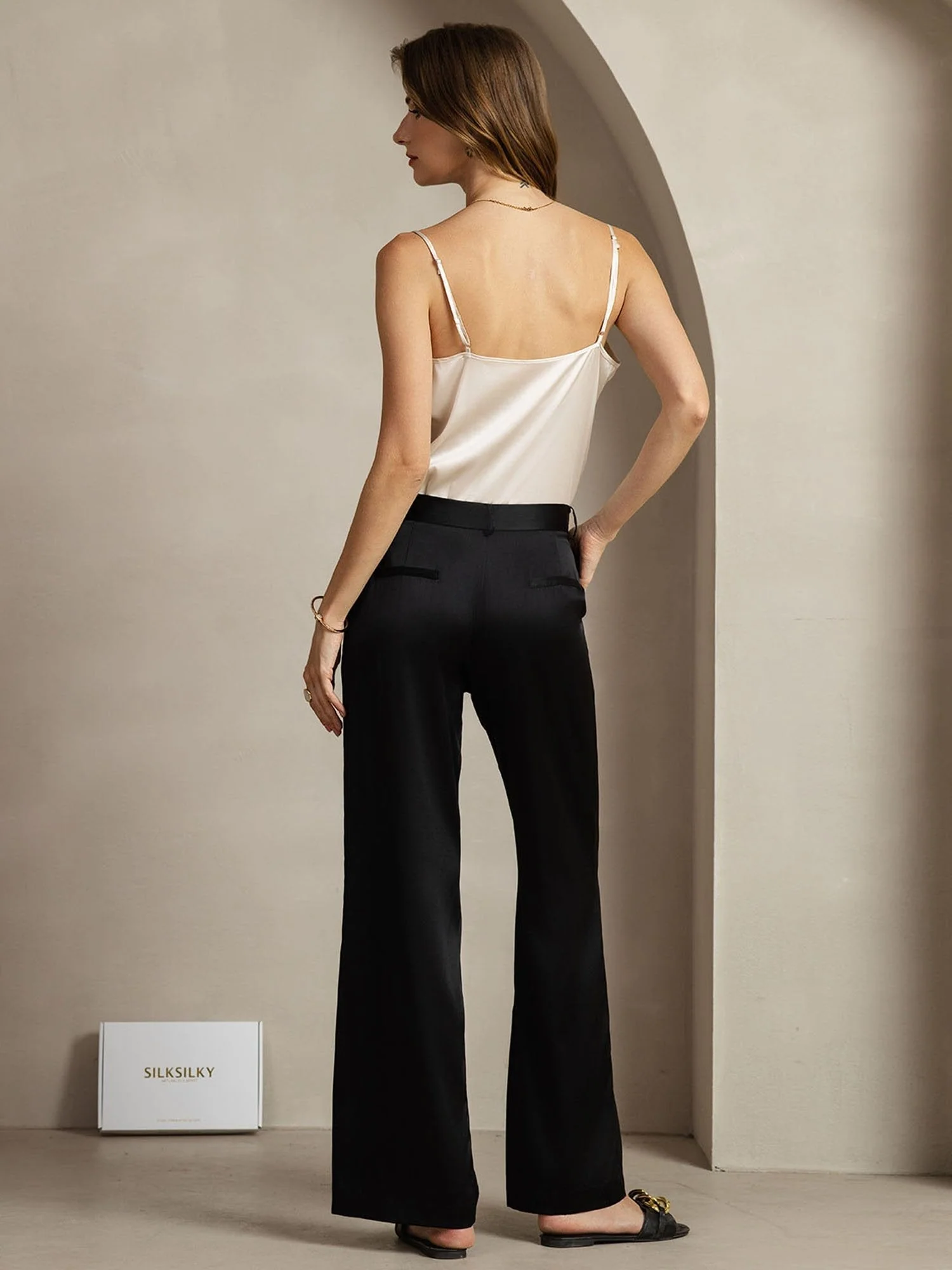 19Momme Silk Straight Leg Women's Pants With Side Pockets Design - Image 13