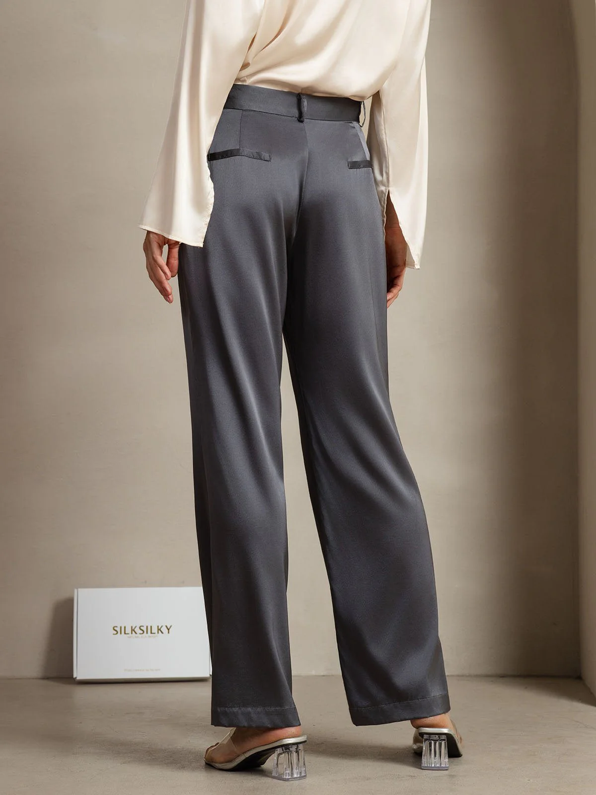 19Momme Silk Straight Leg Women's Pants With Side Pockets Design - Image 6