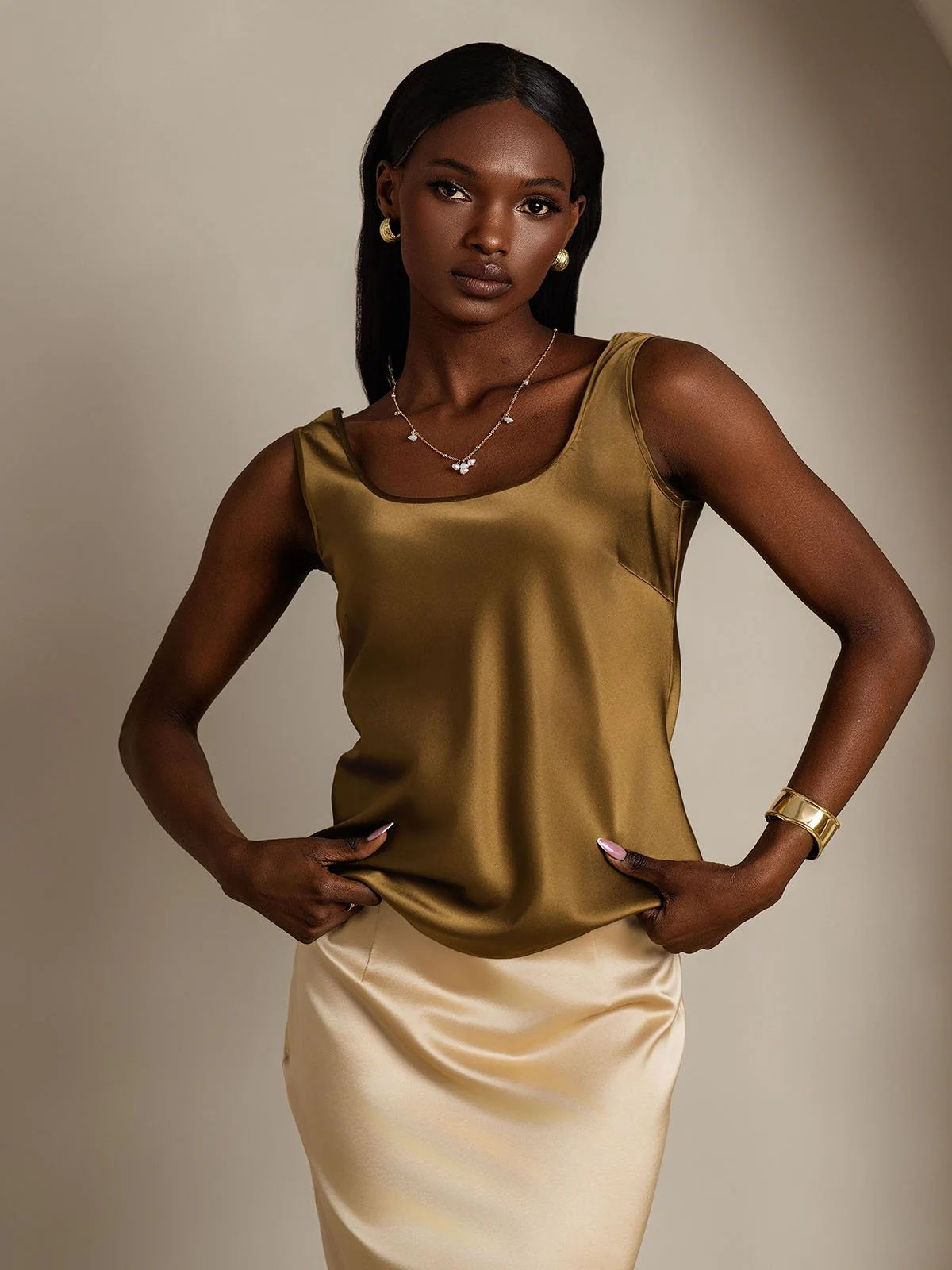 19Momme Silk Sleeveless U Neck Women's Tank Top - Image 35