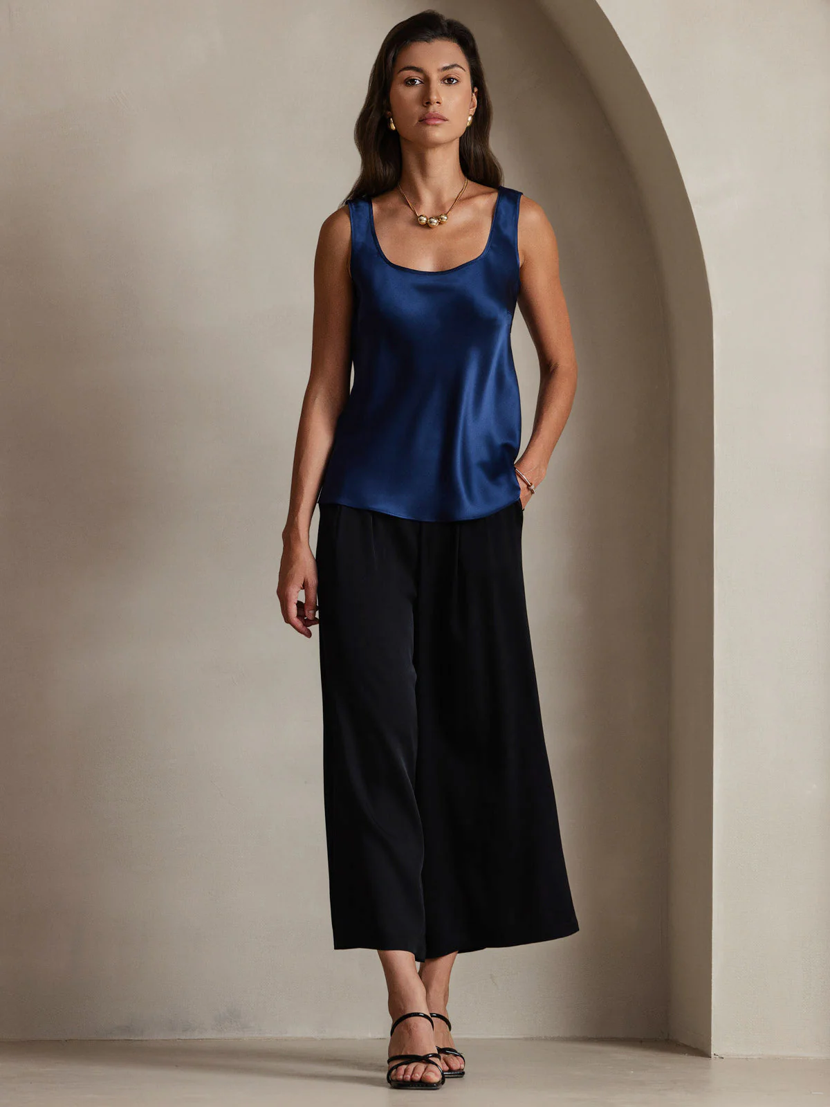 Clearance(Ships to UK Only) - 19Momme Silk Sleeveless U Neck Women's Tank Top - Image 15
