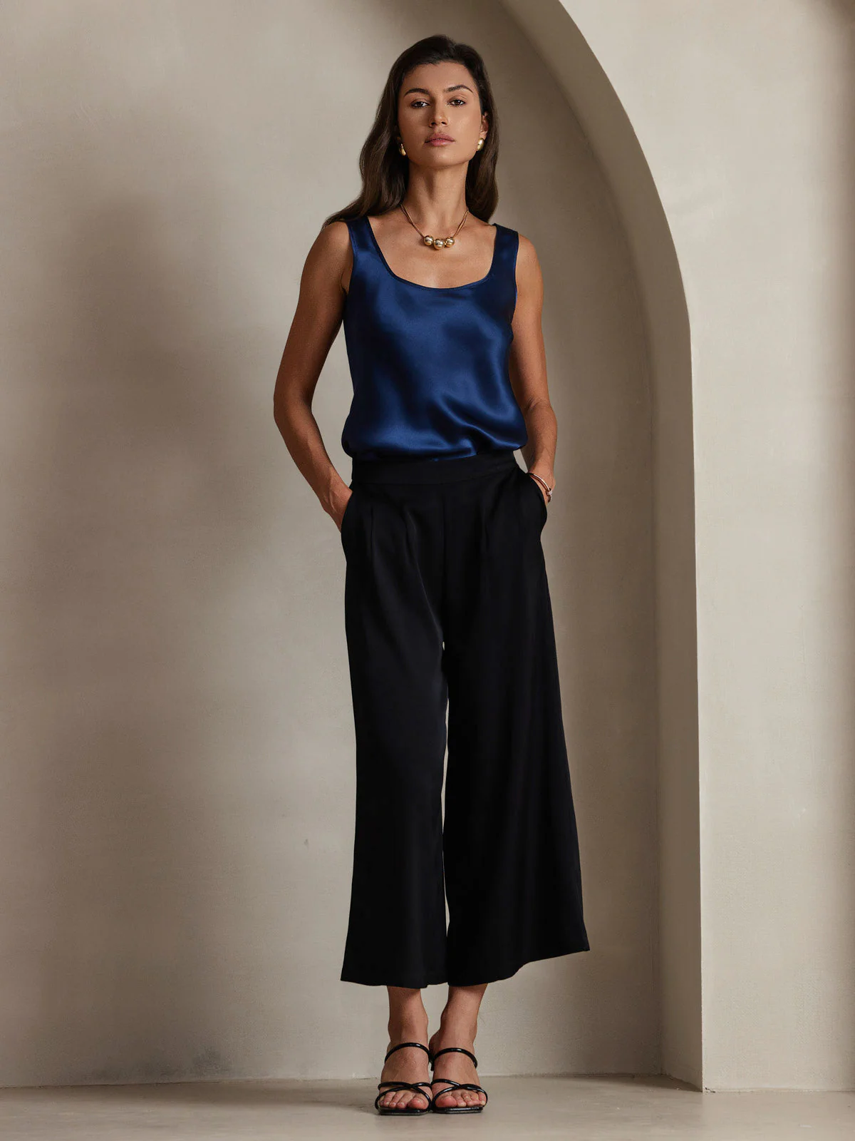 Clearance(Ships to UK Only) - 19Momme Silk Sleeveless U Neck Women's Tank Top - Image 16