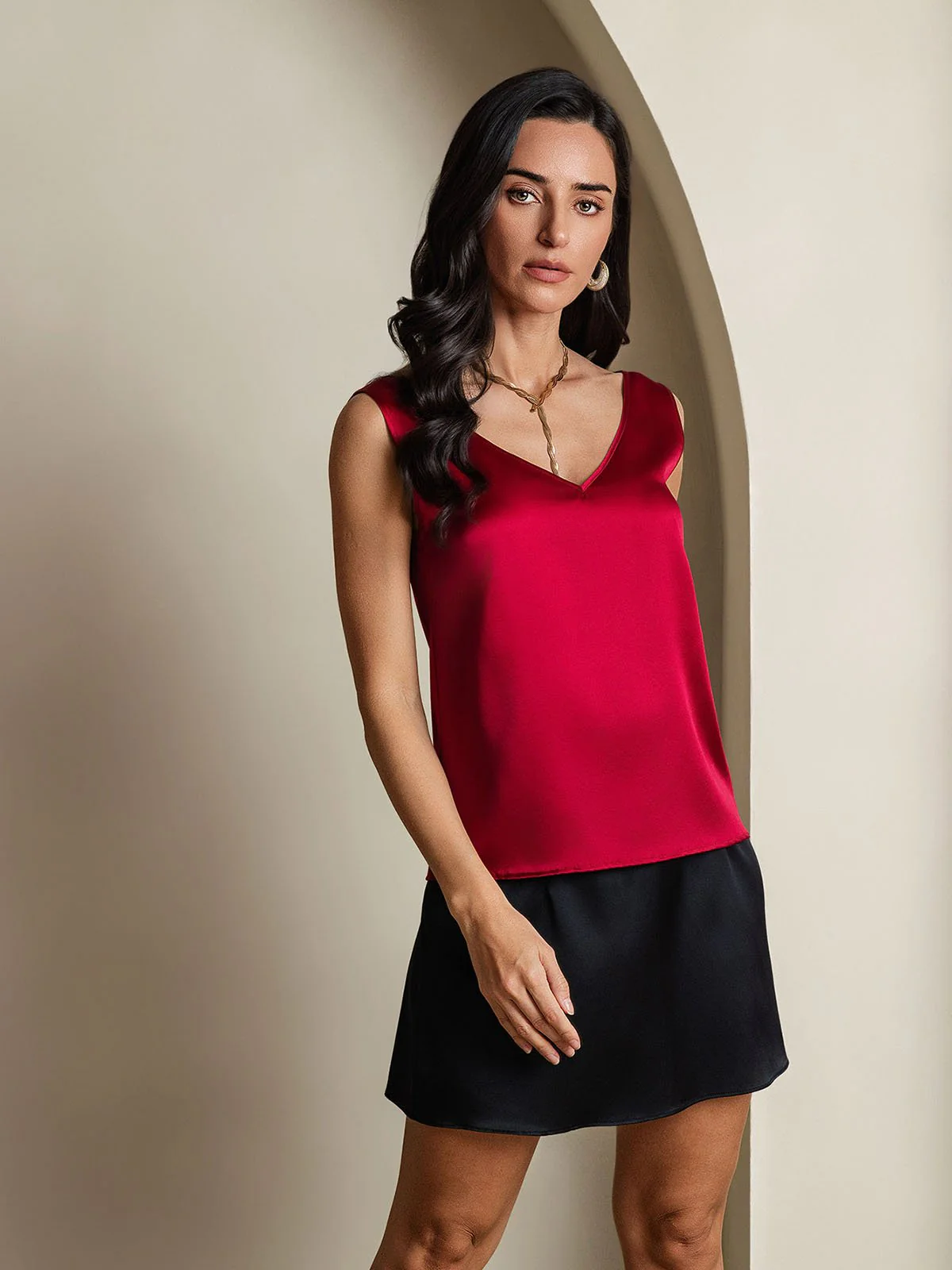 19Momme Silk Sleeveless V Neck Women's Tank Top with V Back Design - Image 19