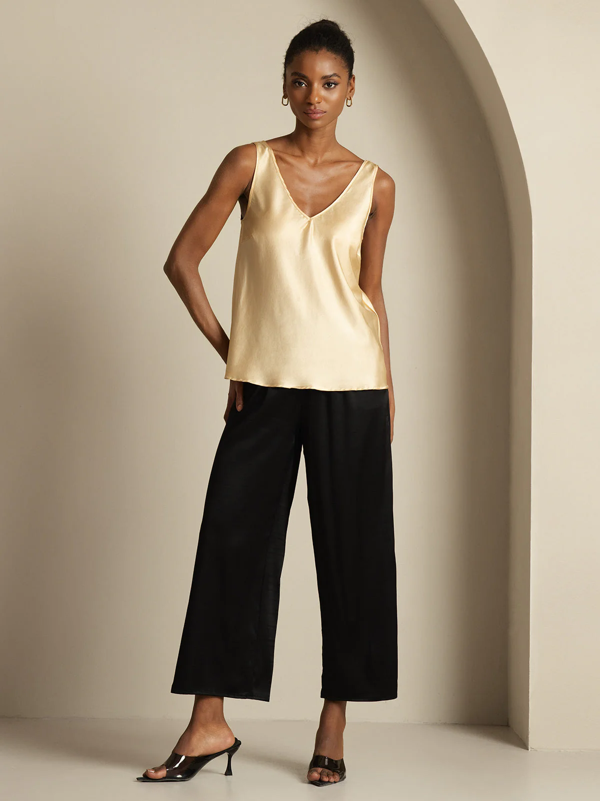 19Momme Silk Sleeveless V Neck Women's Tank Top with V Back Design - Image 30