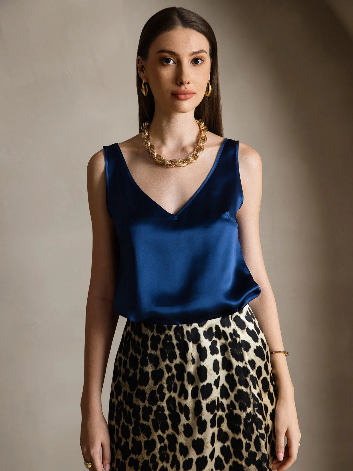 19Momme Silk Sleeveless V Neck Women's Tank Top with V Back Design - Image 34