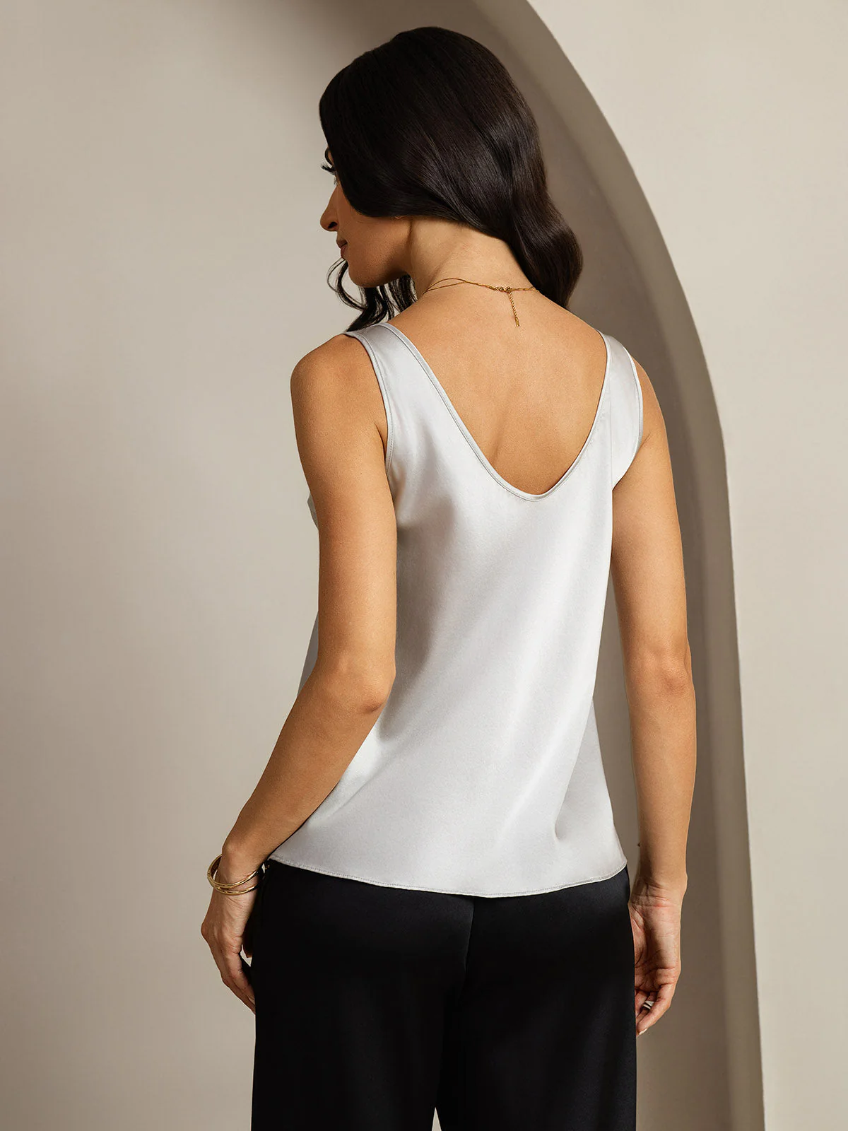 Clearance(Ships to UK Only) - 19Momme Silk Sleeveless V Neck Women's Tank Top with V Back Design - Image 2