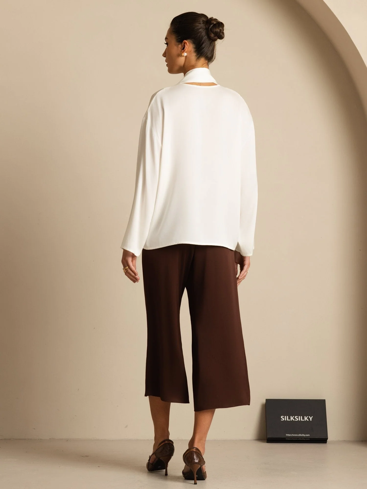 19Momme Silk Women's Asymmetrical Tie V Neck Blouse - Image 10