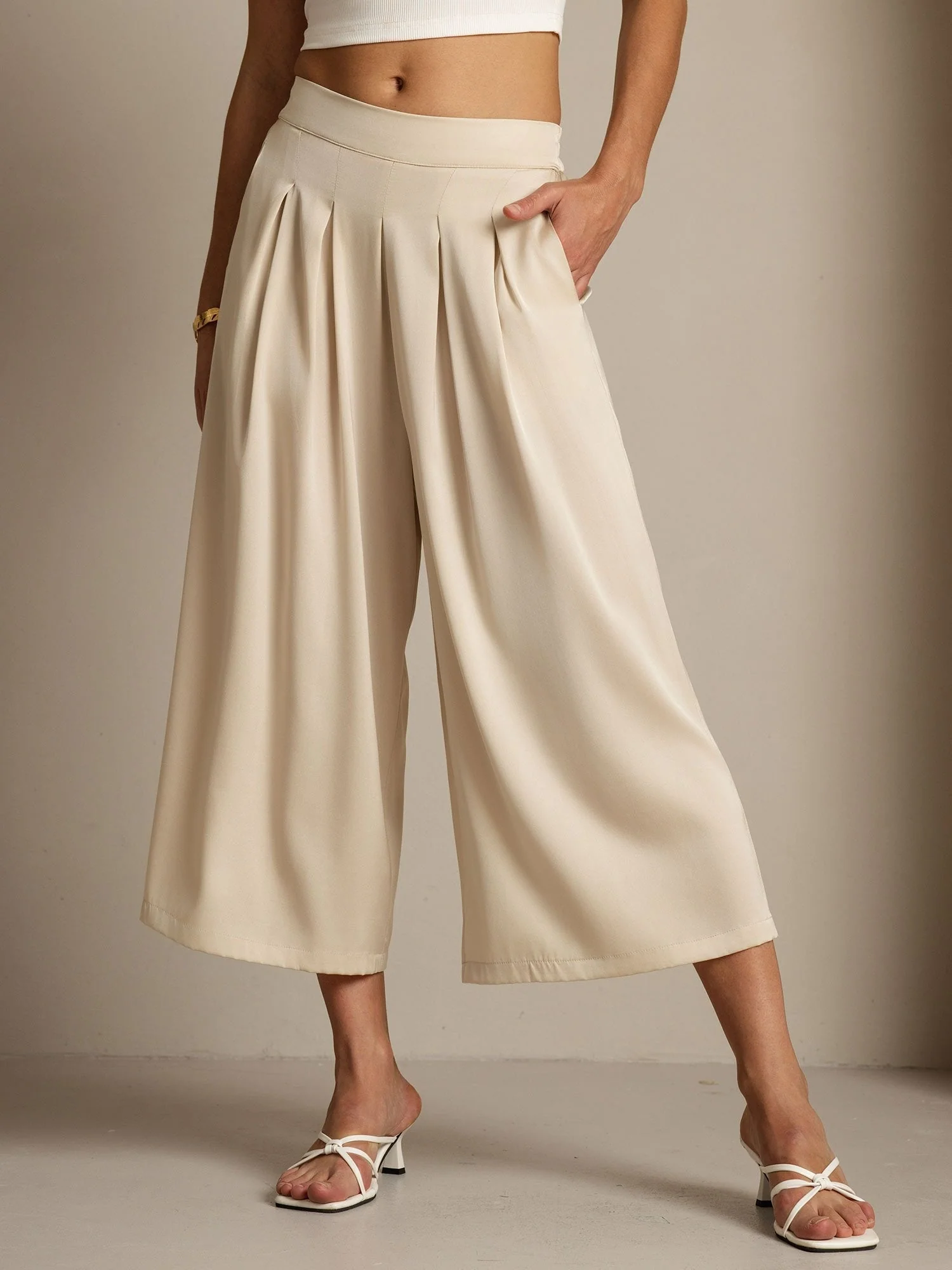 19Momme Silk Women's High Waist Pleated Wide Leg Capri Pants - Image 10
