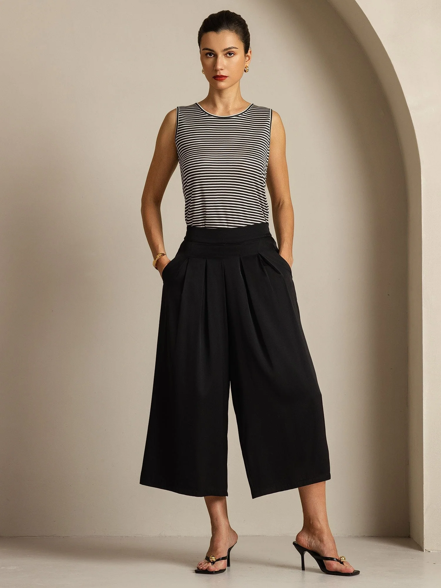 19Momme Silk Women's High Waist Pleated Wide Leg Capri Pants - Image 6