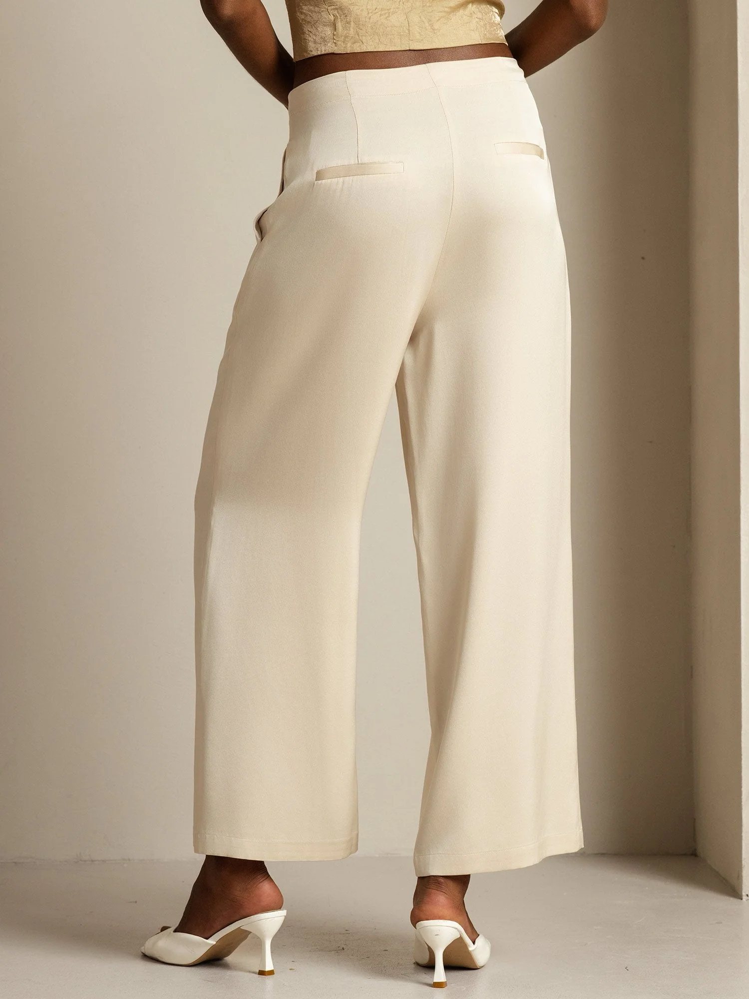 19Momme Silk Women's High Waist Wide Leg Drawstring Pants with Pockets - Image 2