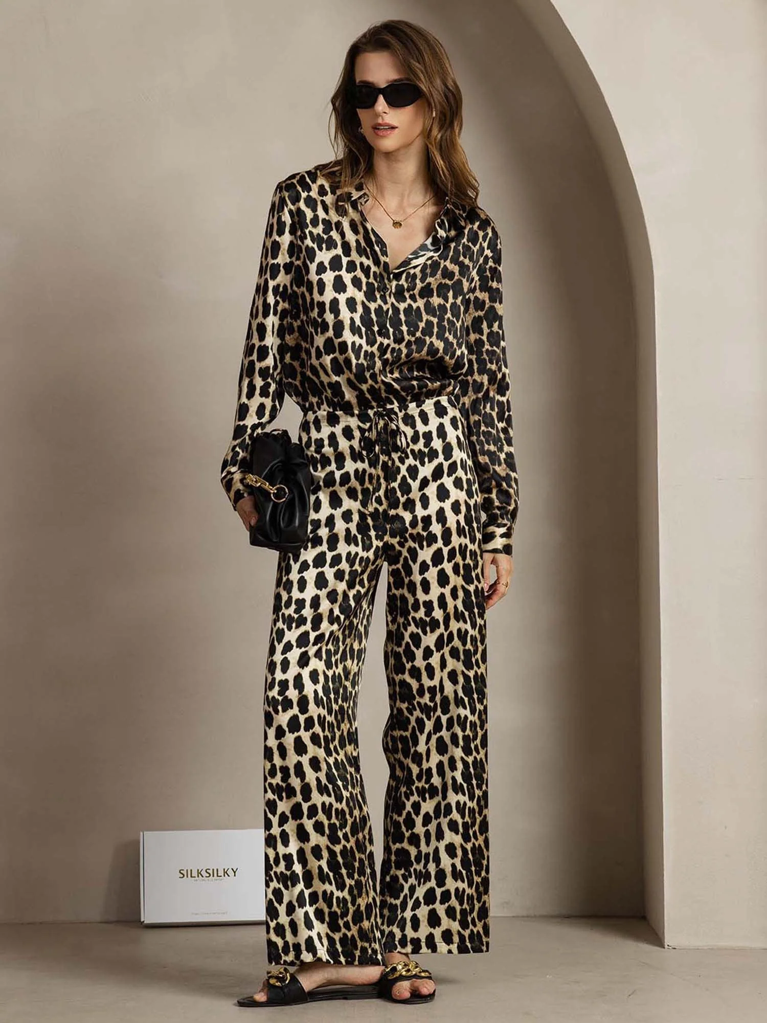 19Momme Women's Silk Leopard Print Button-Up Shirt & Wide-Leg Pants Set - Image 5