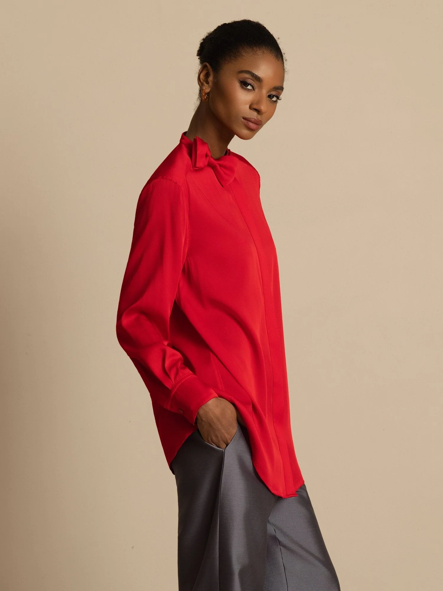 19Momme Silk Women's Long Sleeve Stand Collar Bow Blouse - Image 22