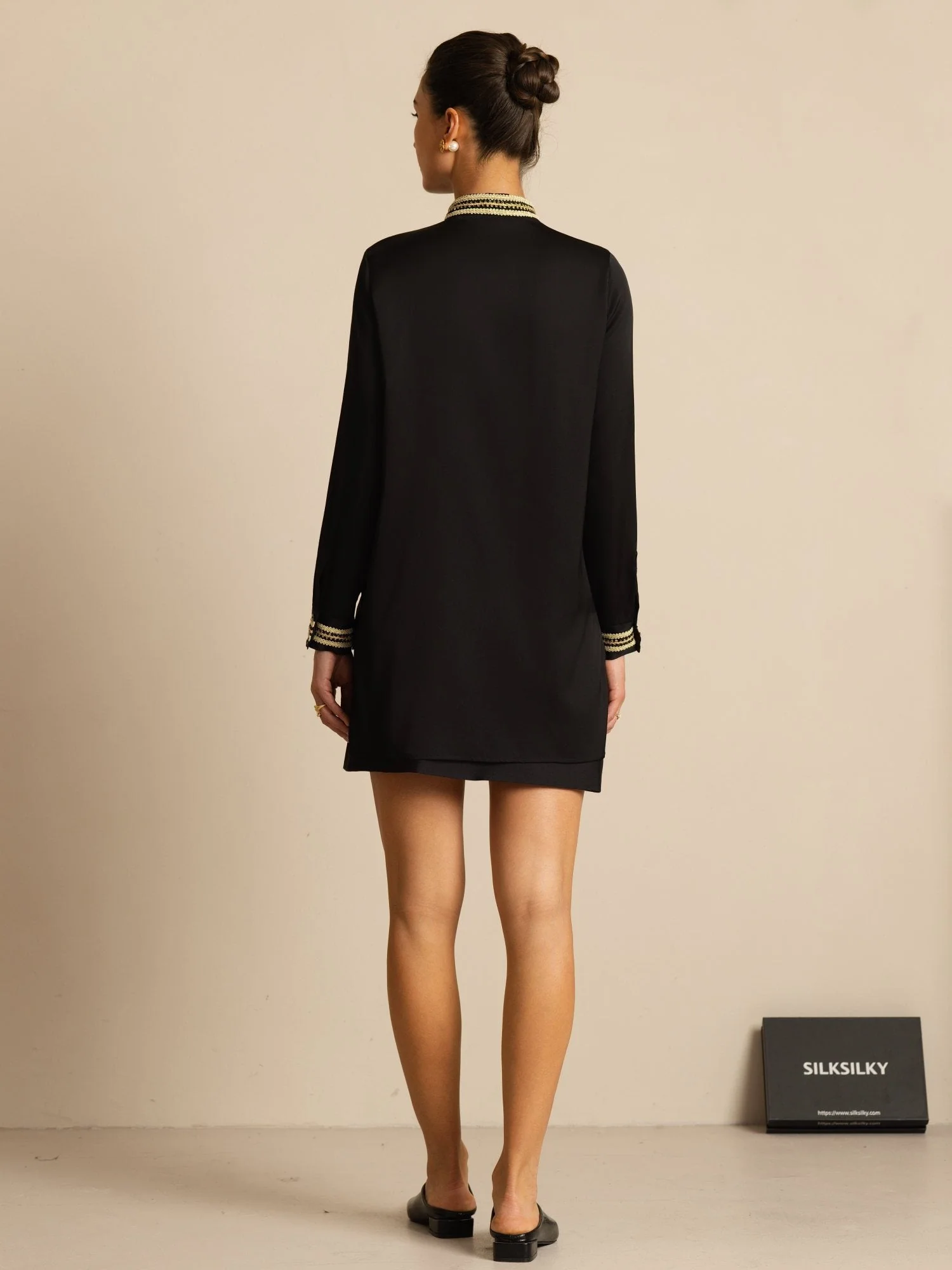 19Momme Silk Women's Pleated Stand Collar Blouse - Image 15