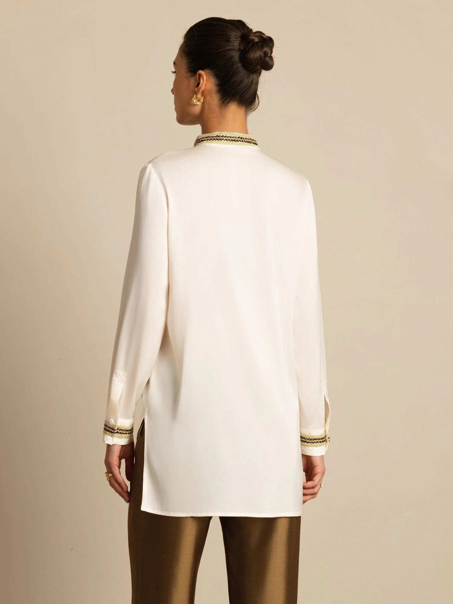 19Momme Silk Women's Pleated Stand Collar Blouse - Image 2