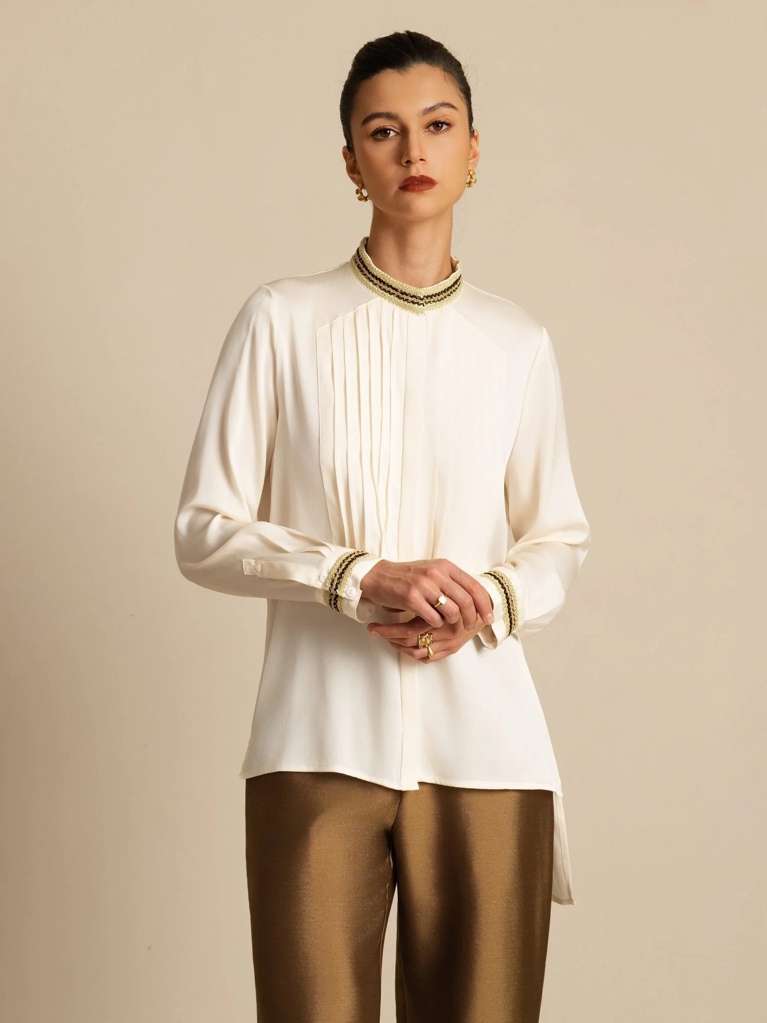 19Momme Silk Women's Pleated Stand Collar Blouse - Image 4
