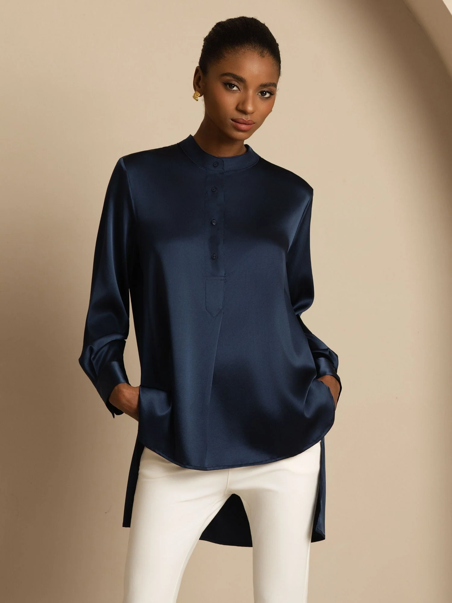19Momme Silk Women’s Stand Collar High-Low Blouse With Button Detail - Image 7