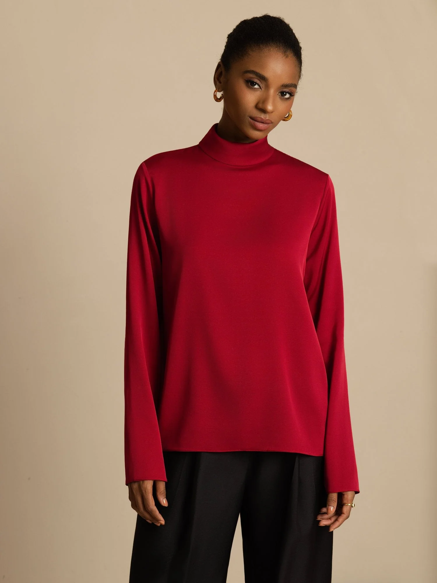 19Momme Silk Women's Turtle Neck Long Sleeve Top - Image 2