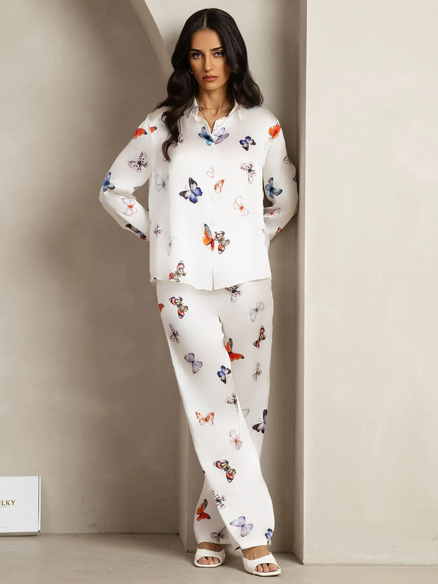 19Momme Women's Silk White Butterfly Print Button-Up Shirt & Wide-Leg Pants Set - Image 3