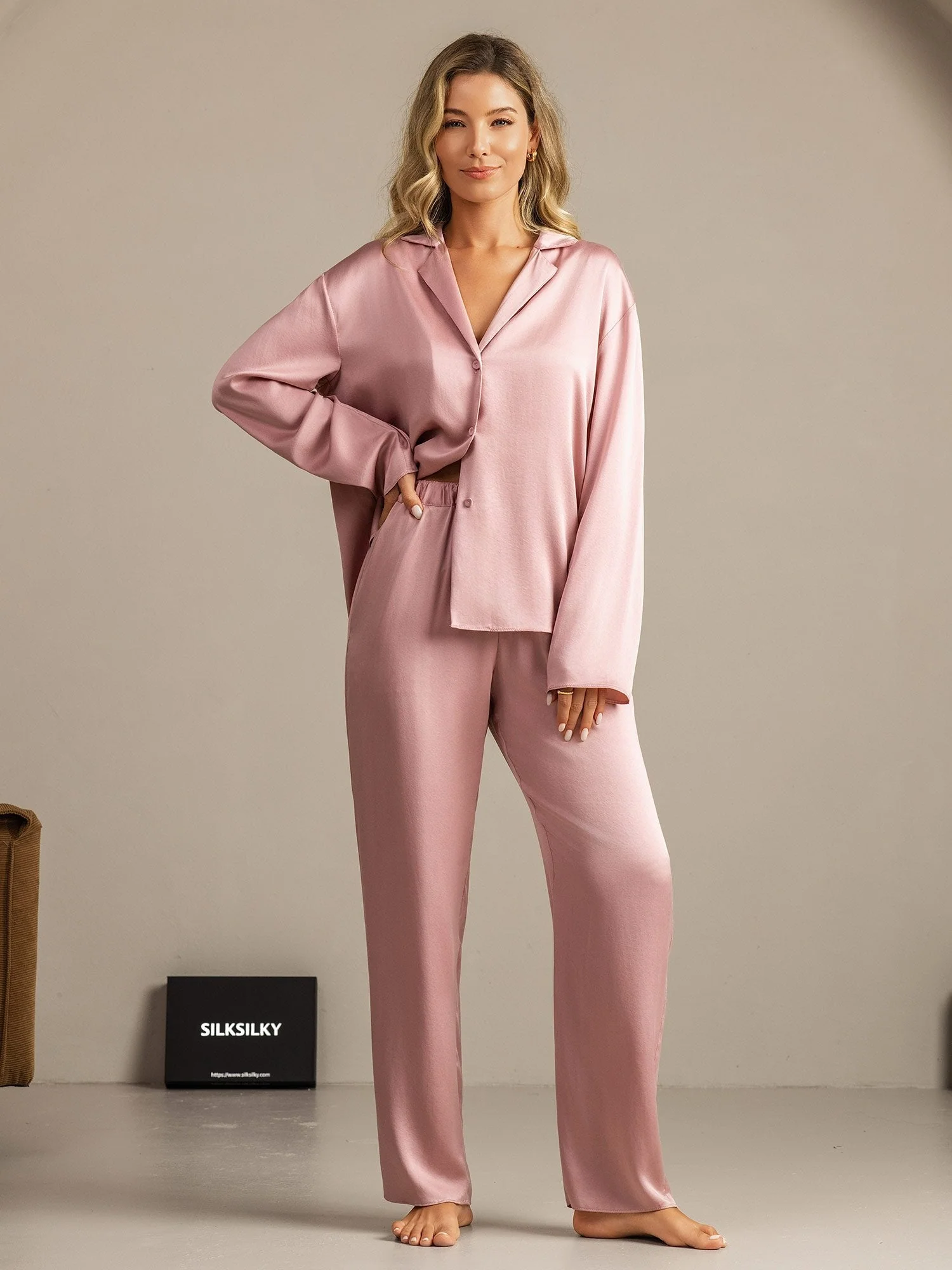 19Momme Washable Silk Long Sleeve Notch Collar Women's Pajamas Set - Image 11