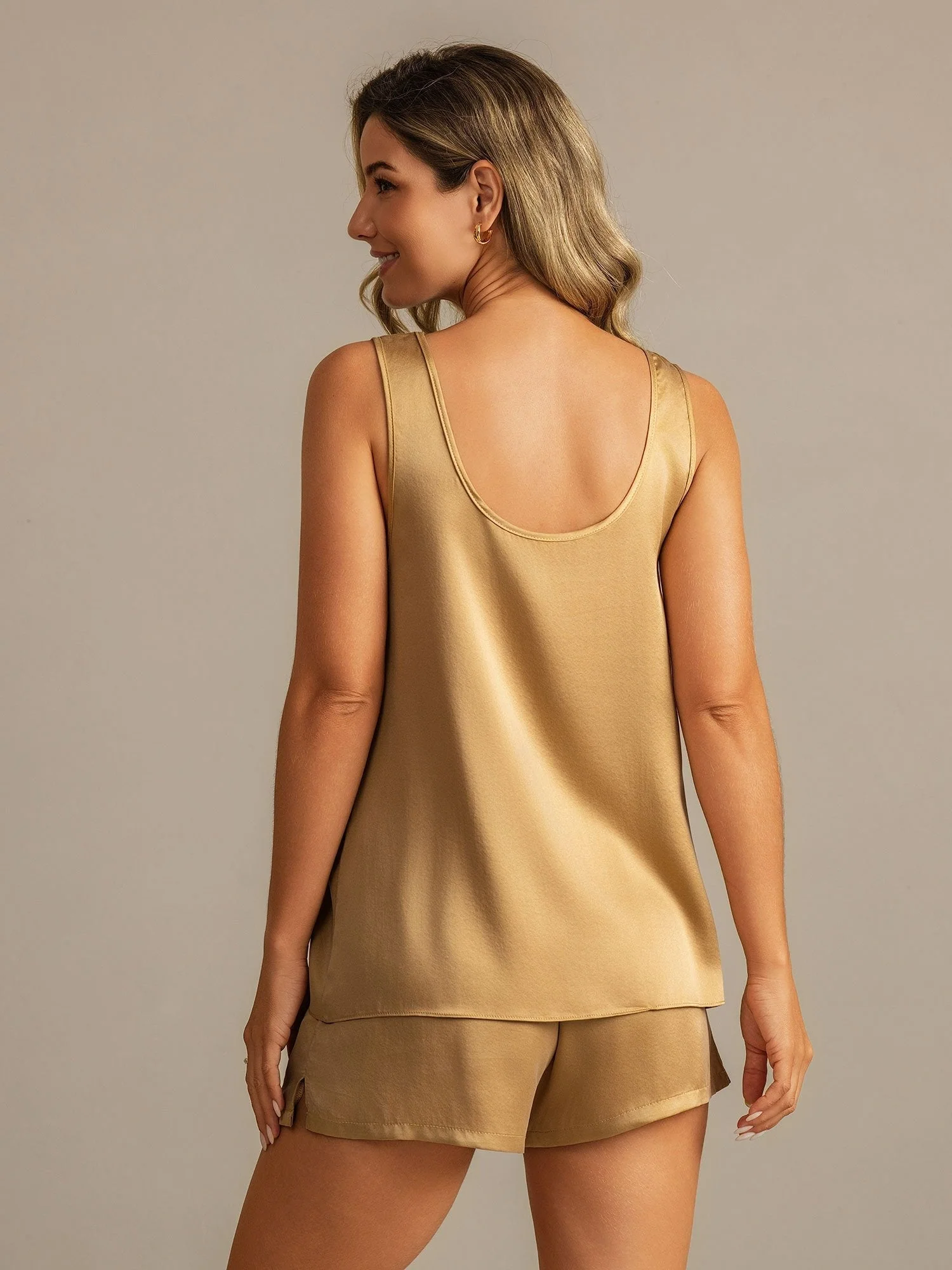 19Momme Washable Silk Tank Top & Shorts Set with Side Pocket Design - Image 23