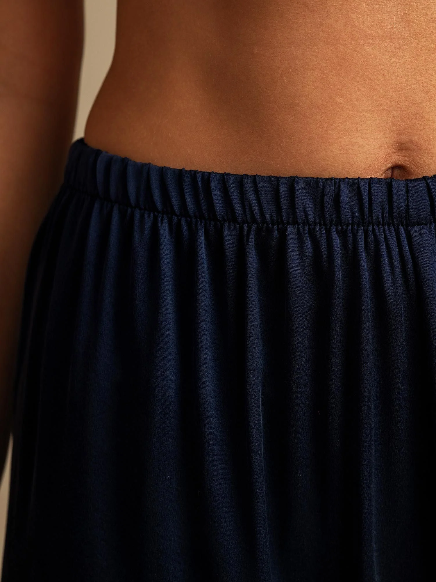 19Momme Washable Silk Wide Leg Women's Sleep Pants with Elastic Waist - Image 18