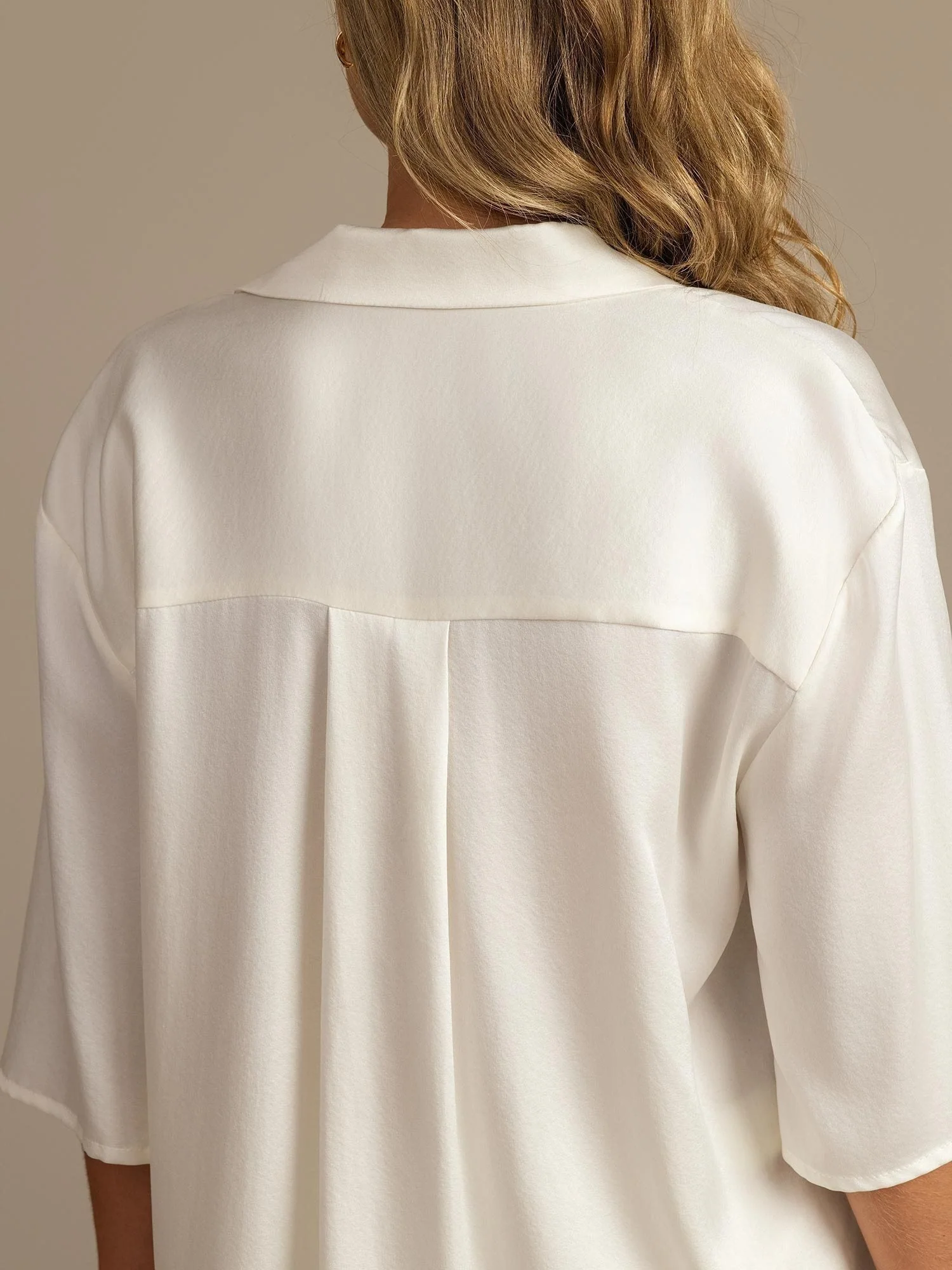 19Momme Women's Washable Silk Notch Collar Pyjamas Set with Side Pockets - Image 4