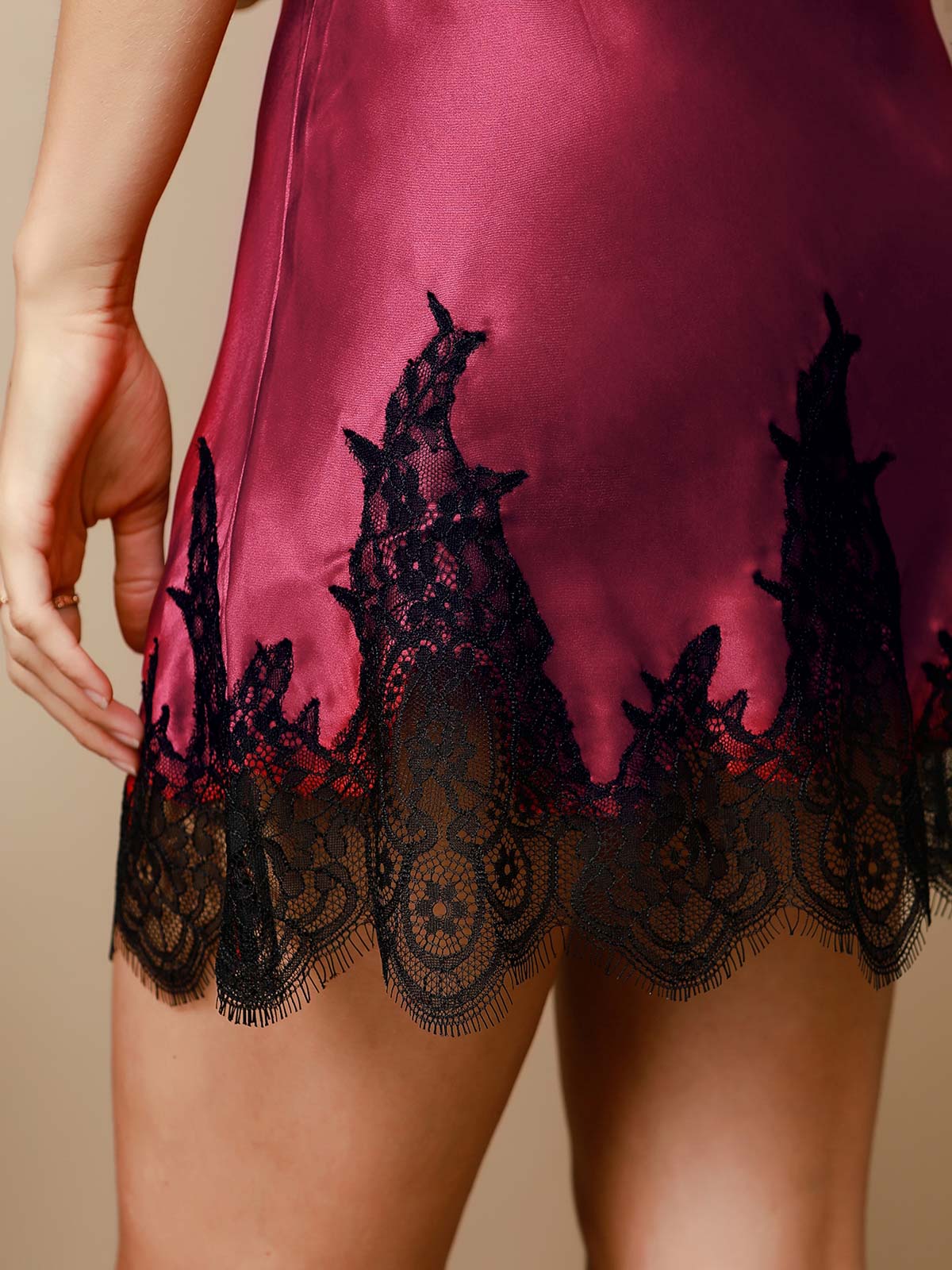 Pure Silk V Neck Short Nightdress&Dressing Gown Set with Lace Design - Image 37