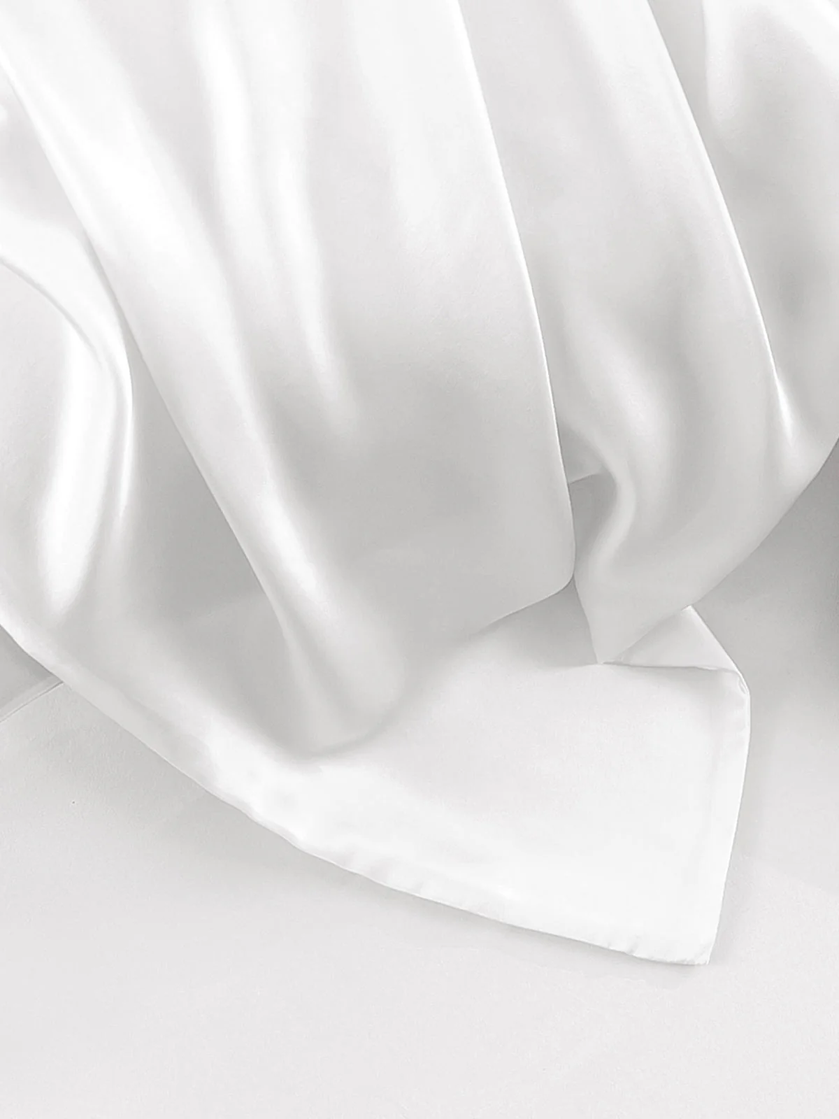 22Momme 100% Pure Silk Pillowcase - Hidden Zipper - Image 37