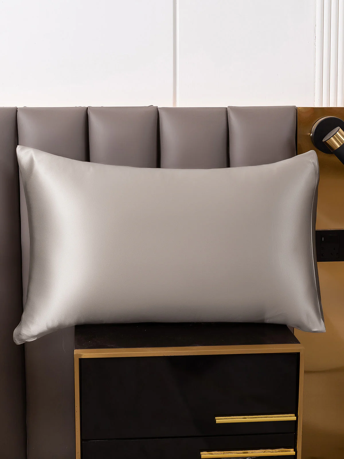 22Momme 100% Pure Silk Pillowcase - Hidden Zipper - Image 56
