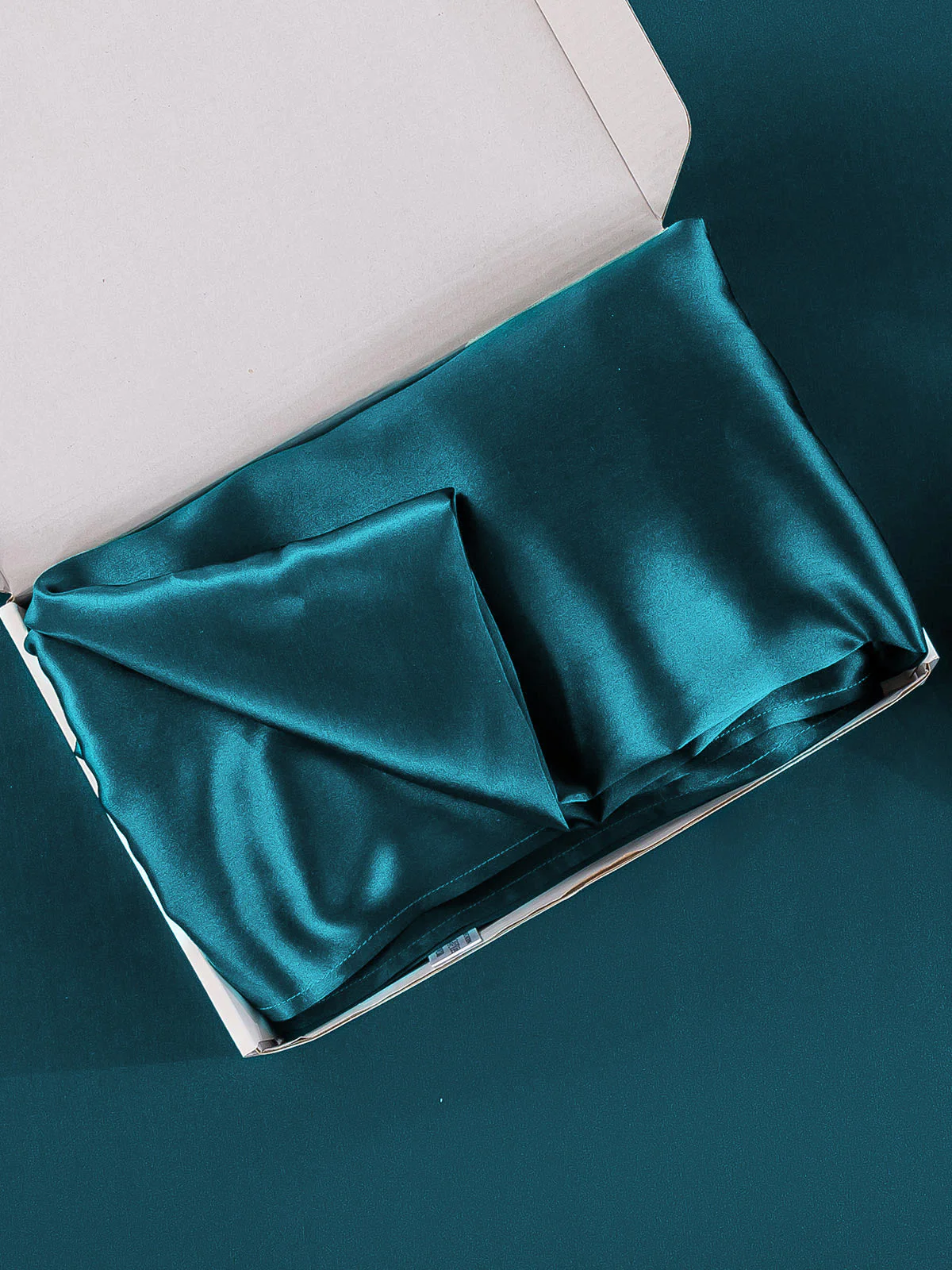 2Pcs 22Momme Pure Silk Pillowcases Bundle - Envelope Closure - Image 5