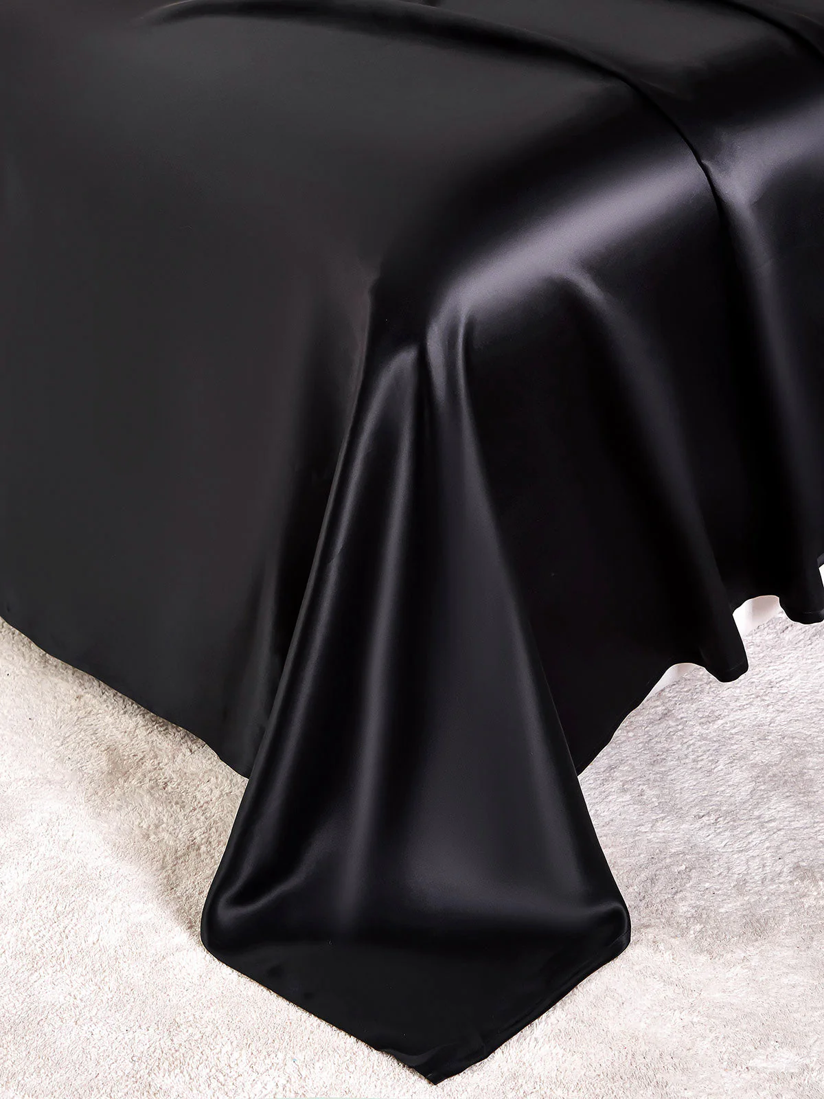 25Momme Silk 4Pcs Set Fitted&Flat Sheets+2x Pillowcases - Image 16