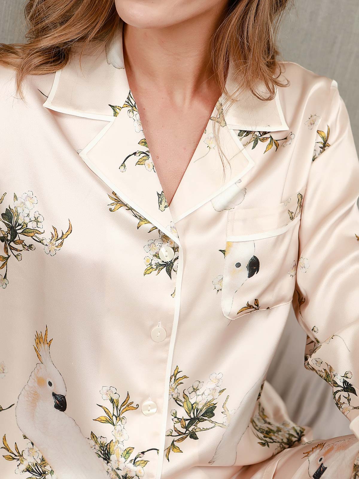 Women's Pure Silk Floral Print Long Sleeve Pyjamas Set With Pants - Image 6